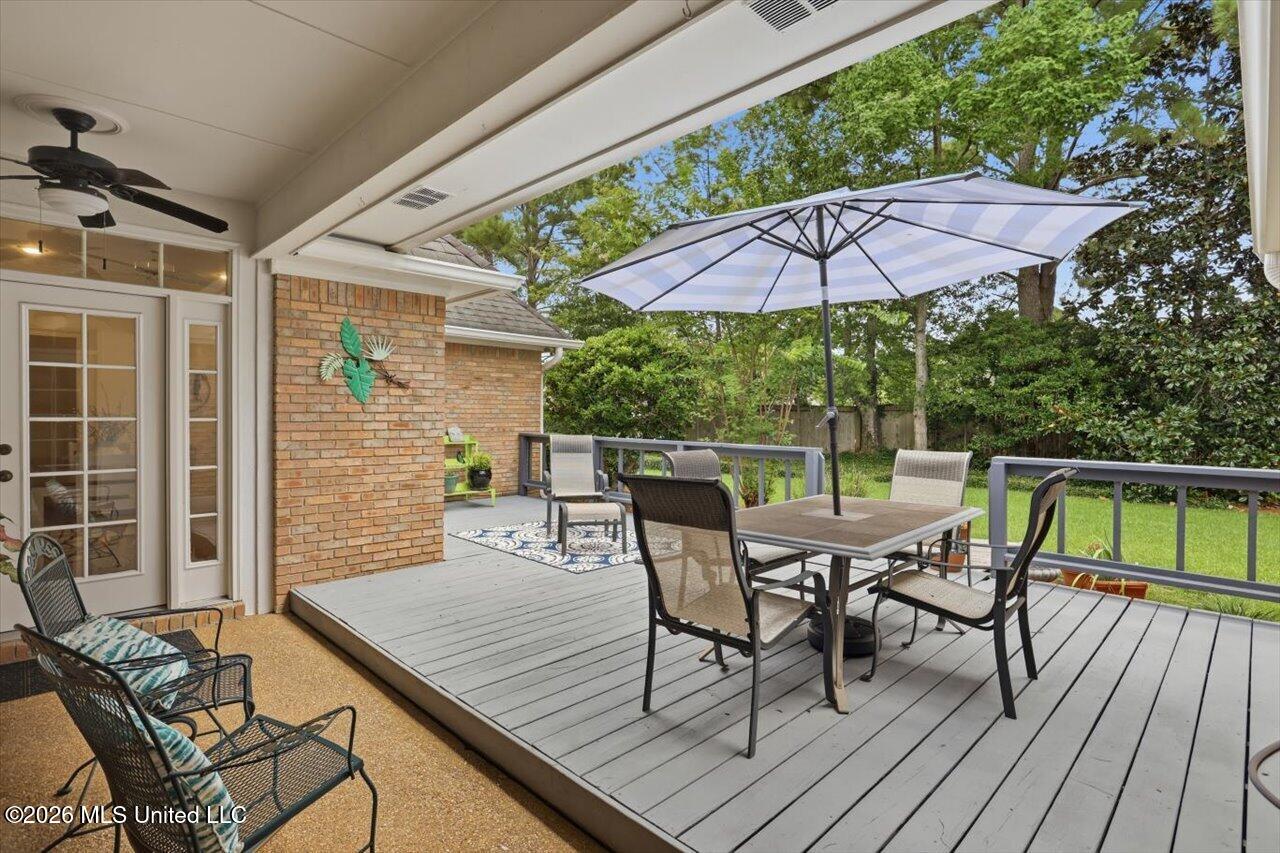 118 Parkside Drive Property Photo 34