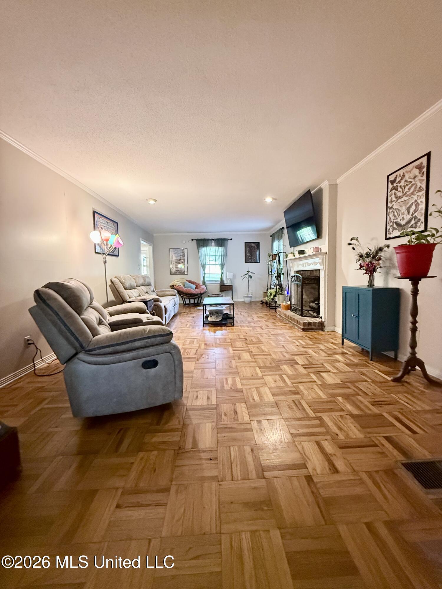 109 Brookside Drive Property Photo 4