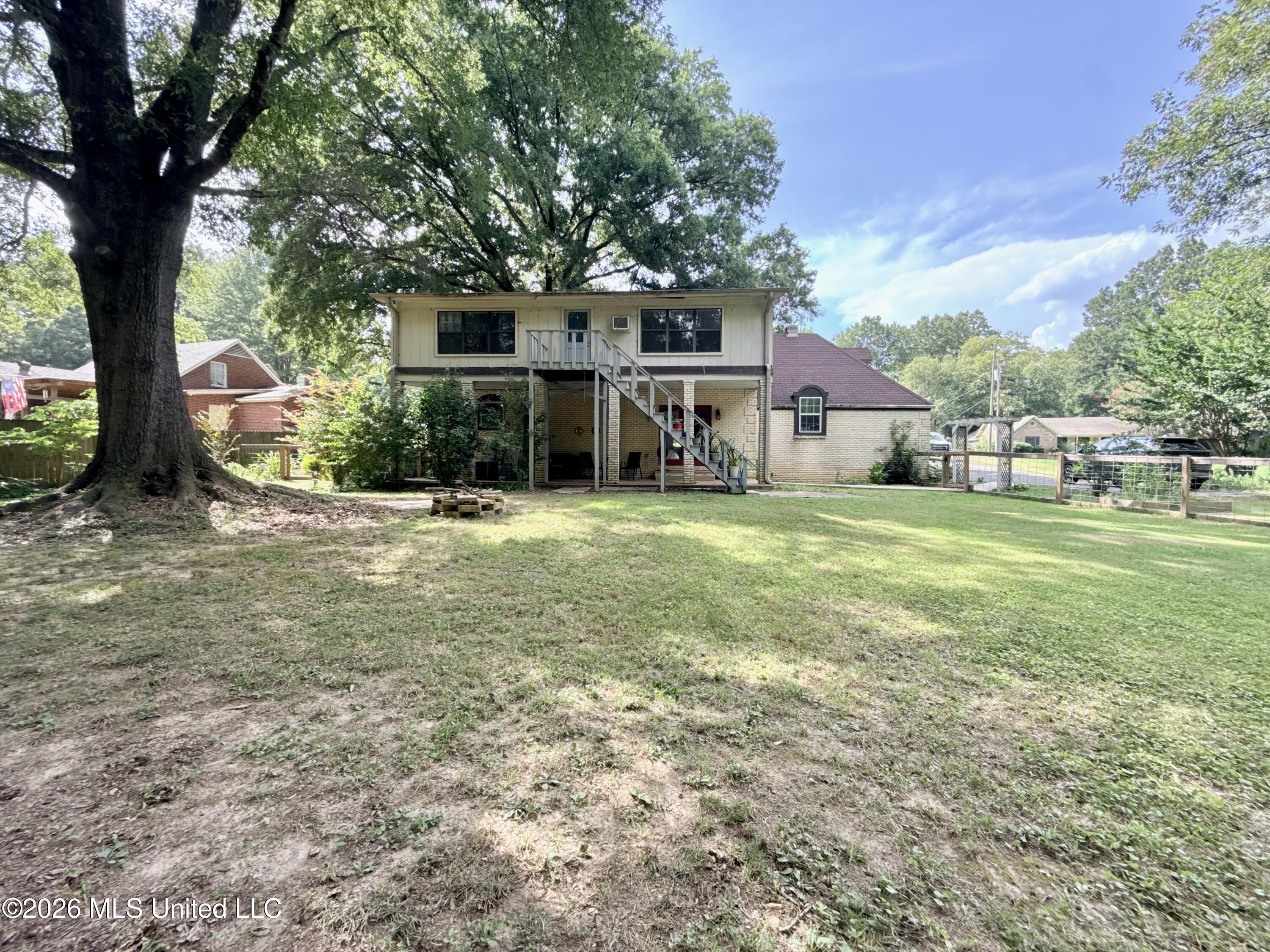 109 Brookside Drive Property Photo 18