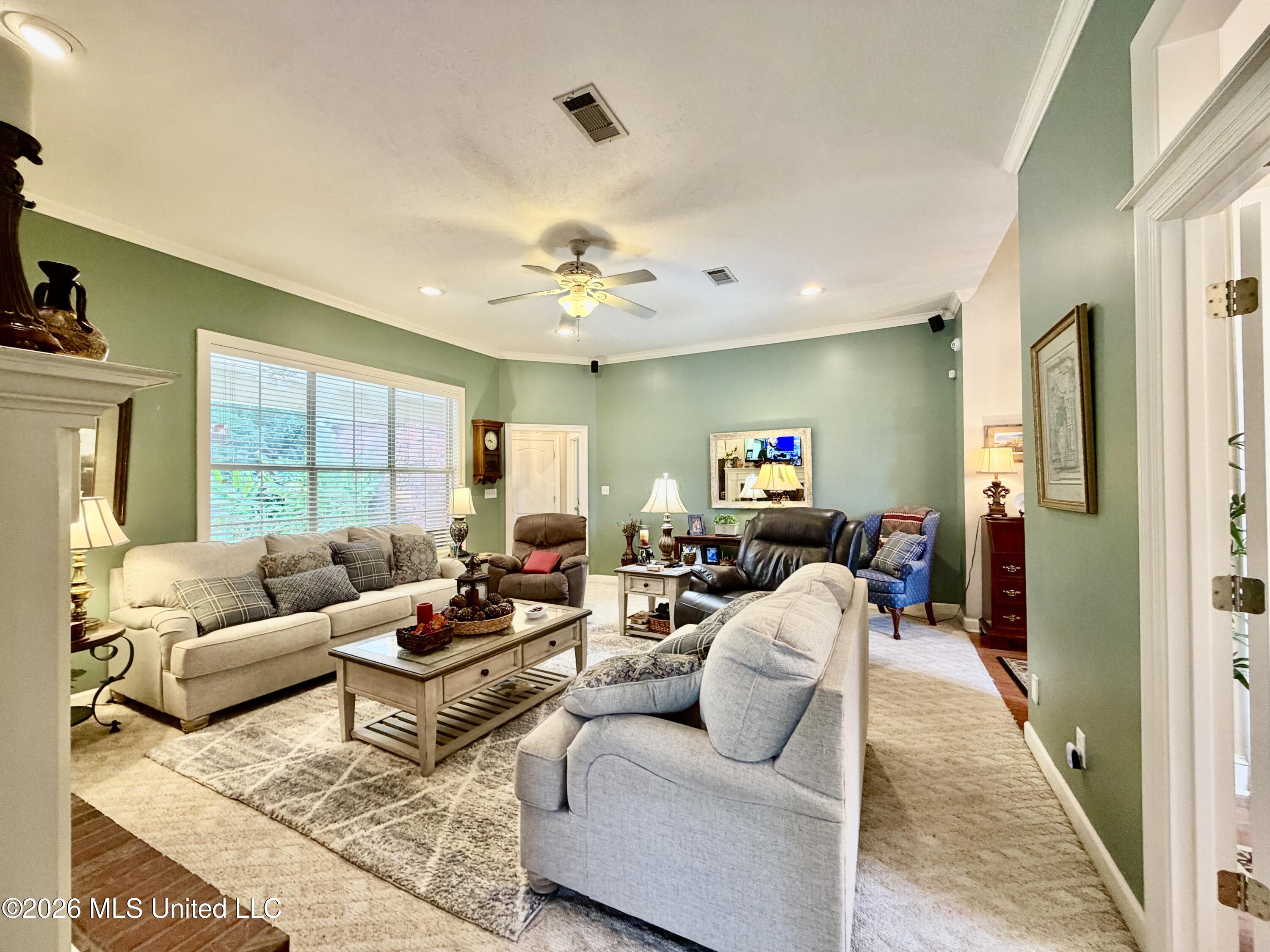 100 Trace Ridge Drive Property Photo 14