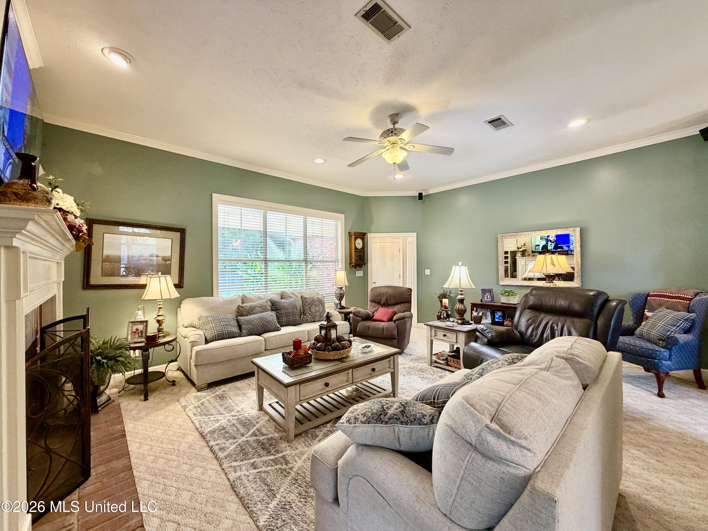 100 Trace Ridge Drive Property Photo 15