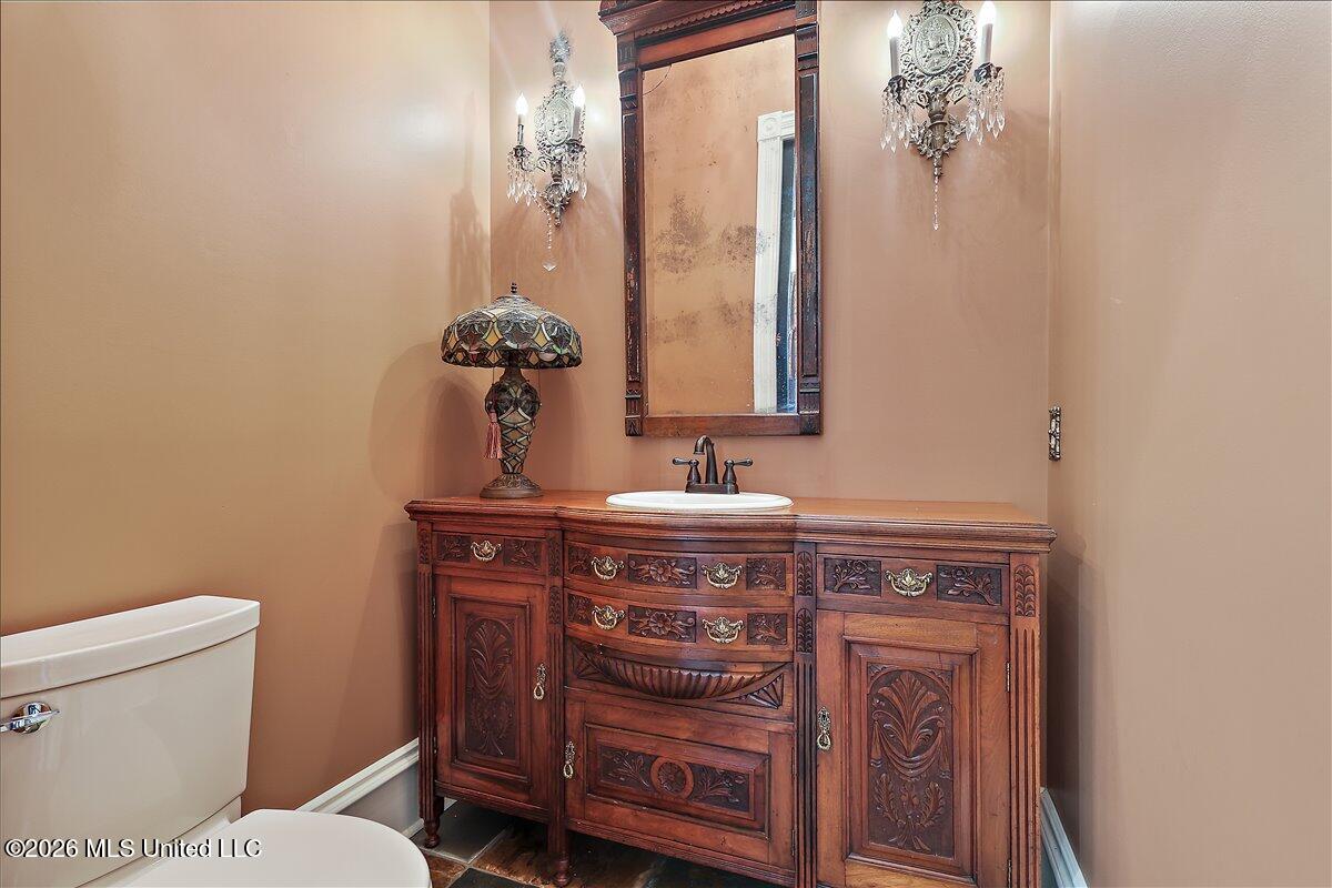 122 Old Orchard Road Property Photo 11