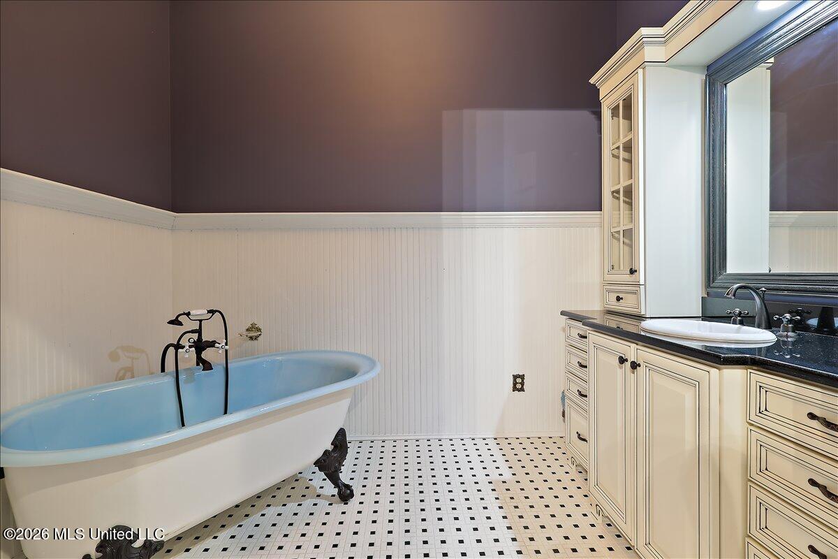 122 Old Orchard Road Property Photo 22