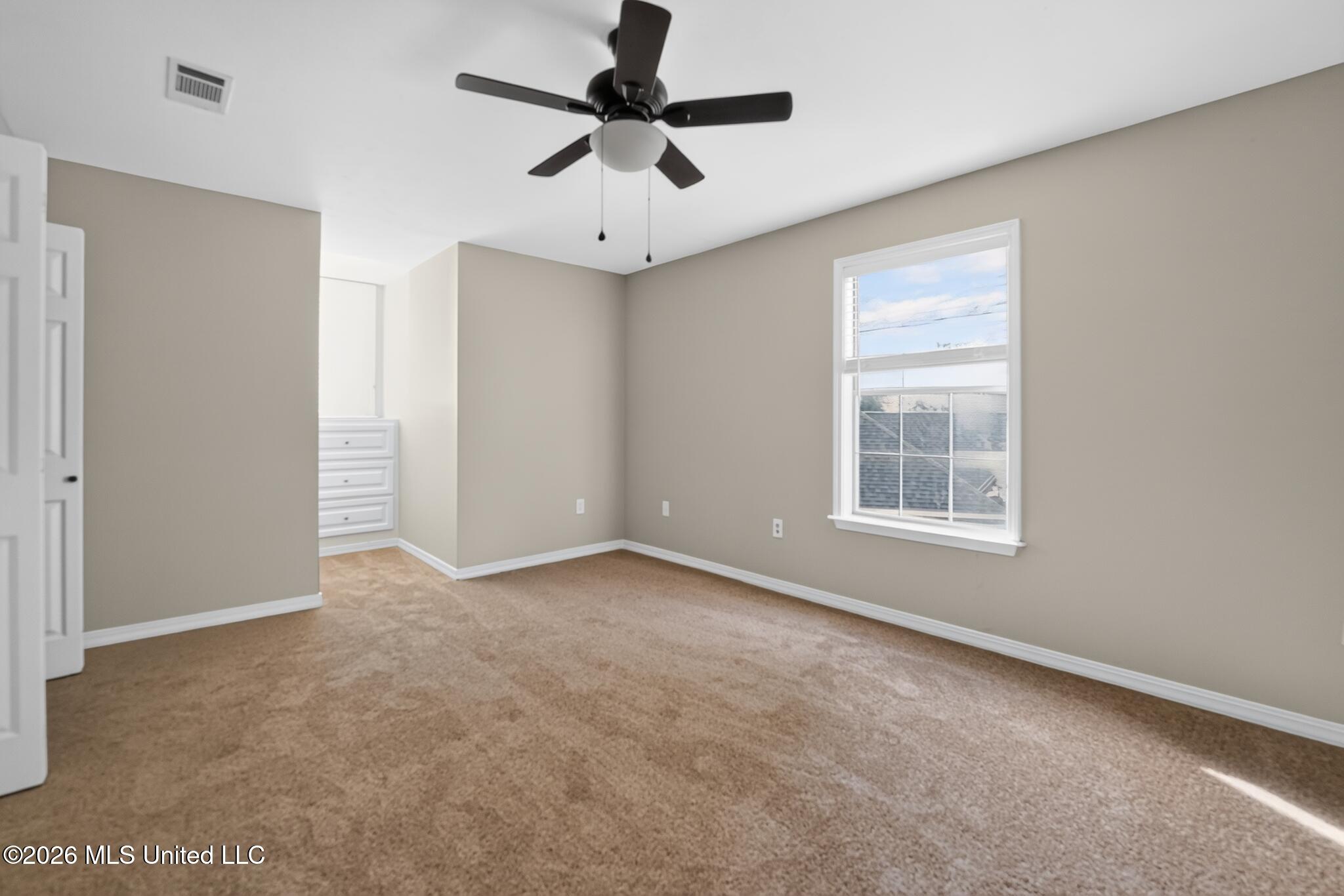 326 Crestview Drive Property Photo 12