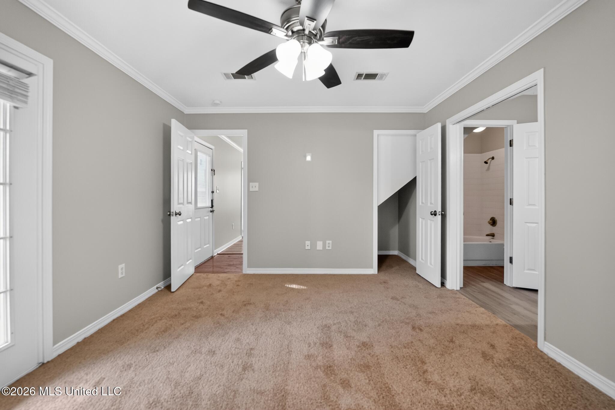 326 Crestview Drive Property Photo 14