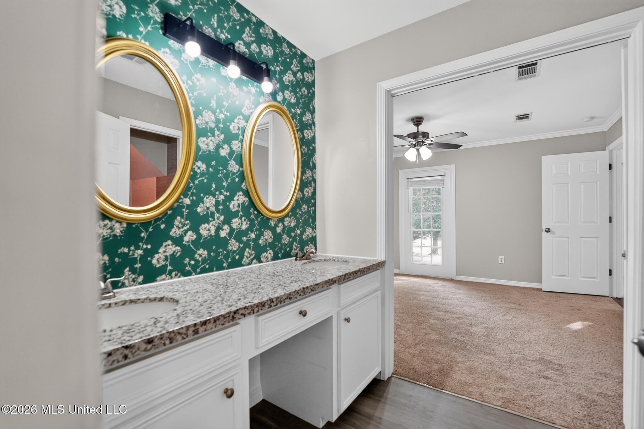 326 Crestview Drive Property Photo 18