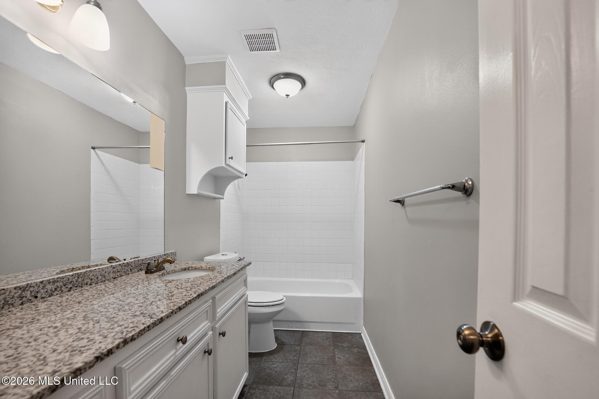 326 Crestview Drive Property Photo 19