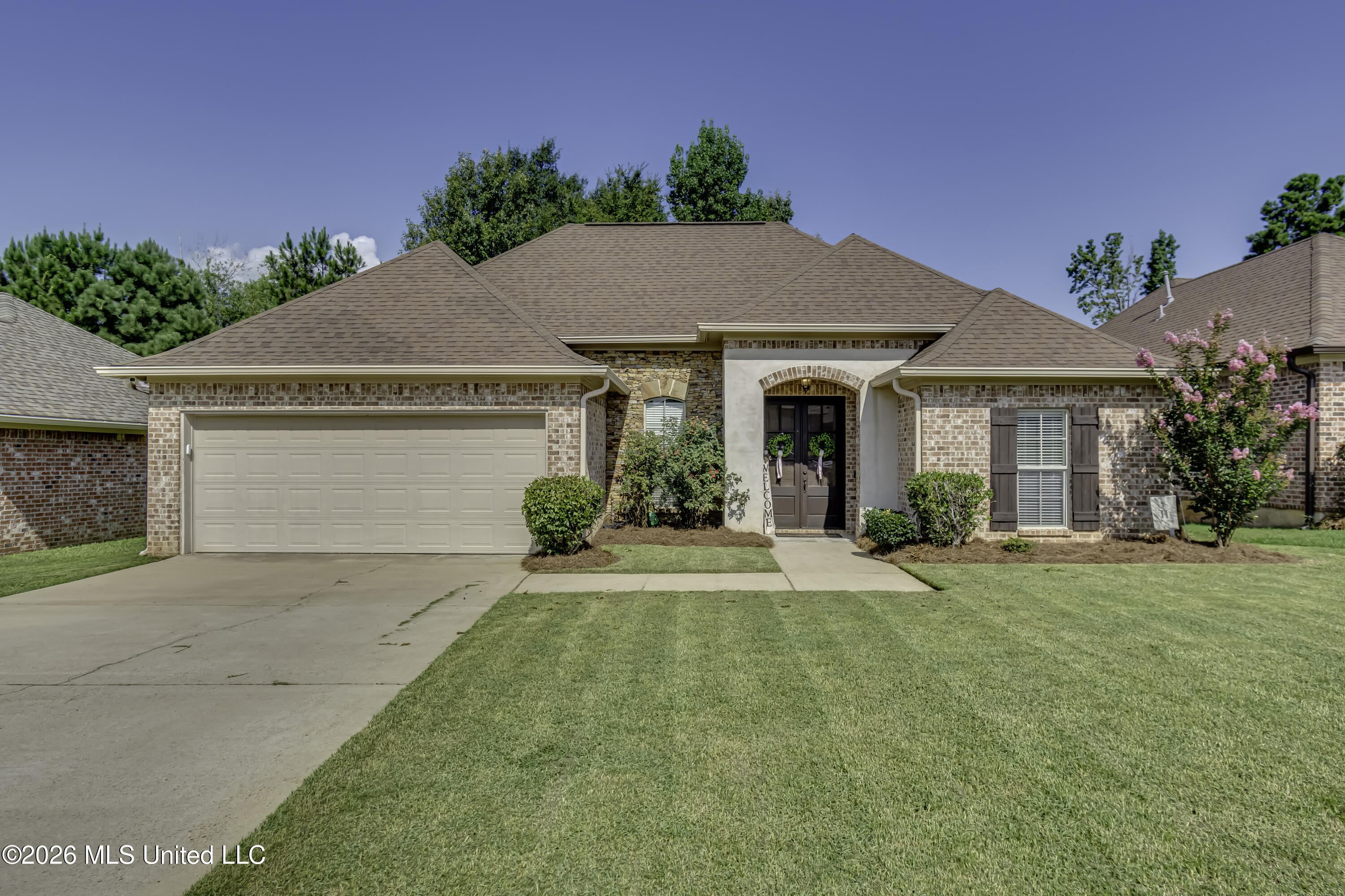 244 Greenfield Ridge Drive Property Photo 1