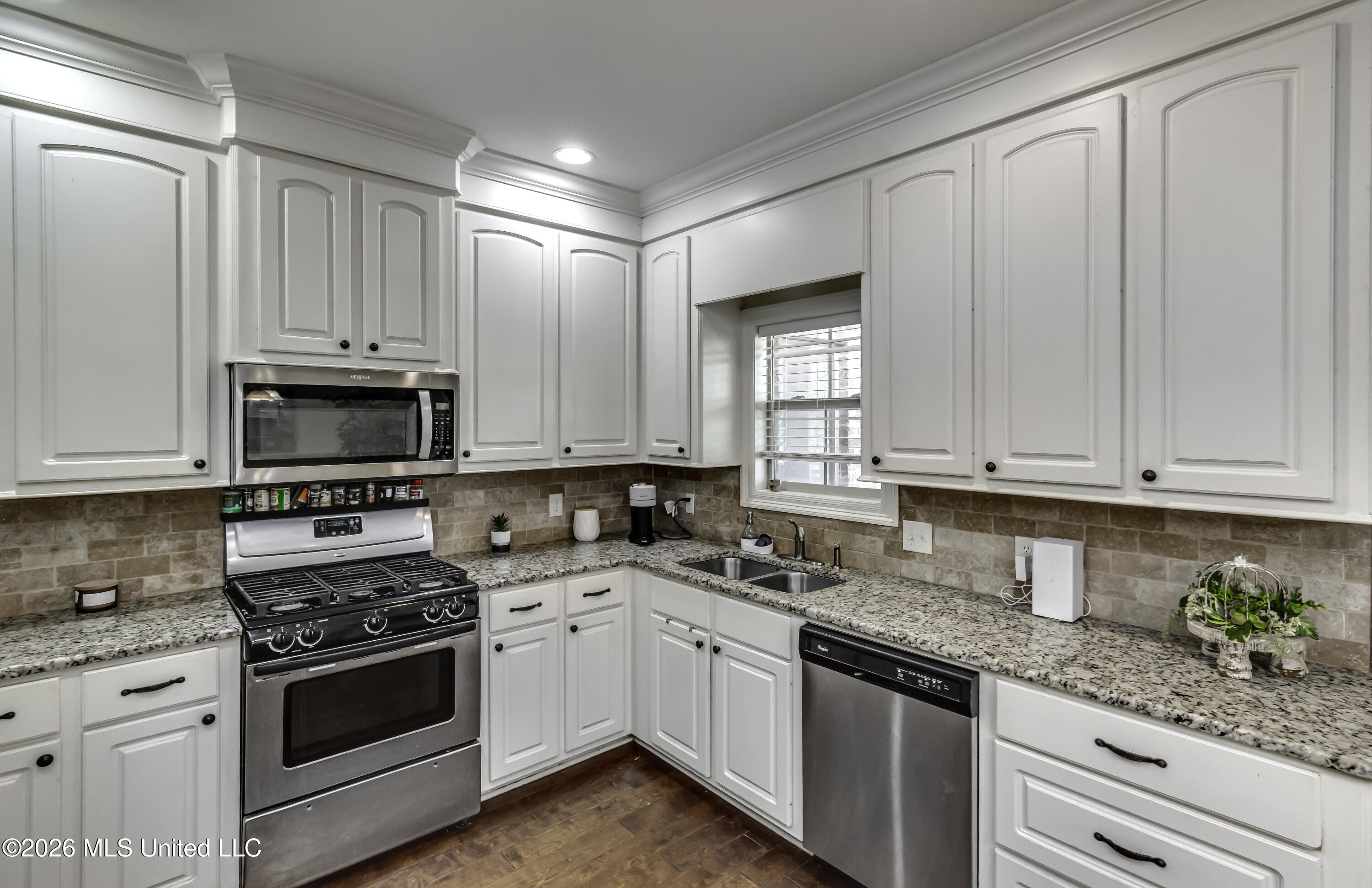 244 Greenfield Ridge Drive Property Photo 4