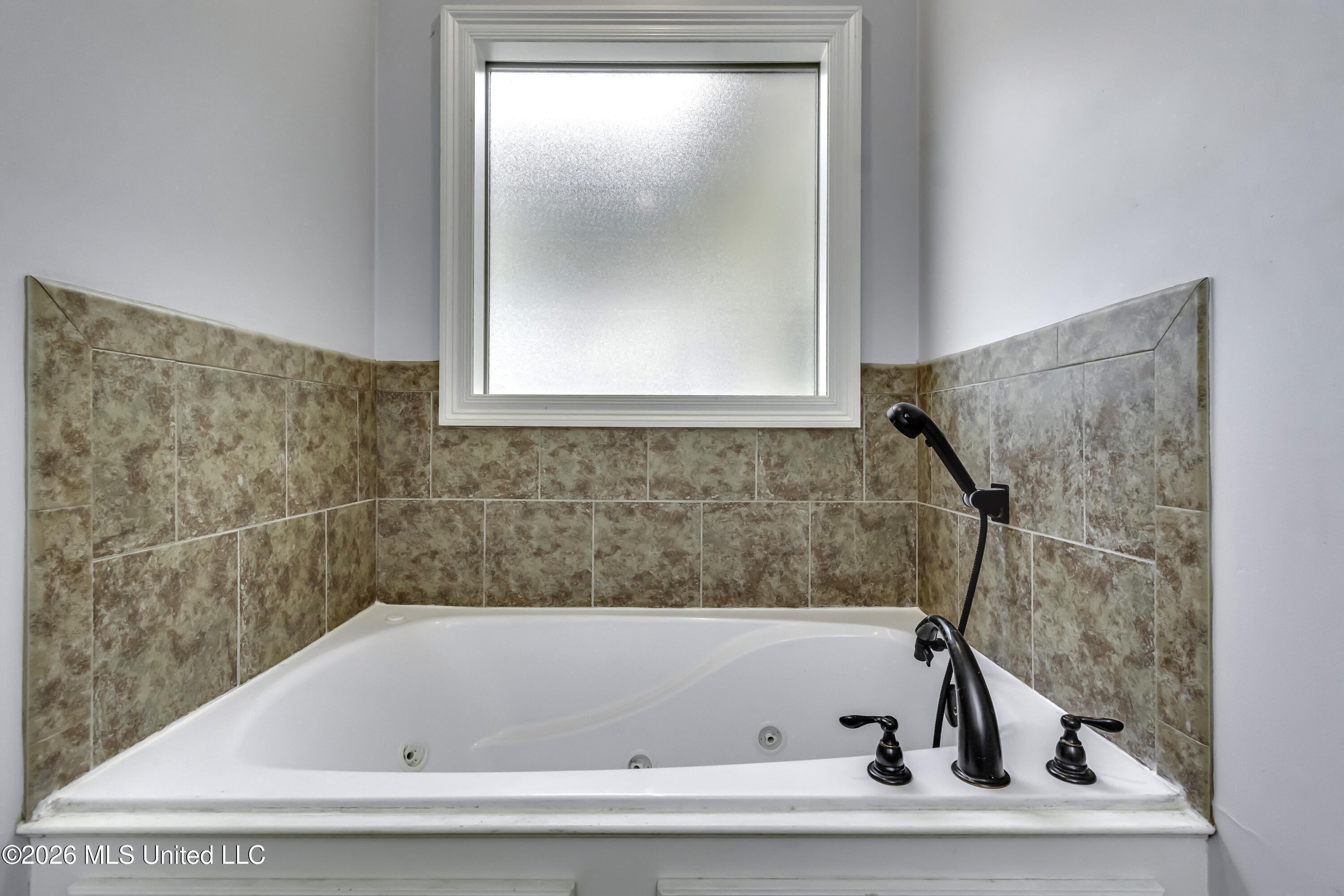 244 Greenfield Ridge Drive Property Photo 26