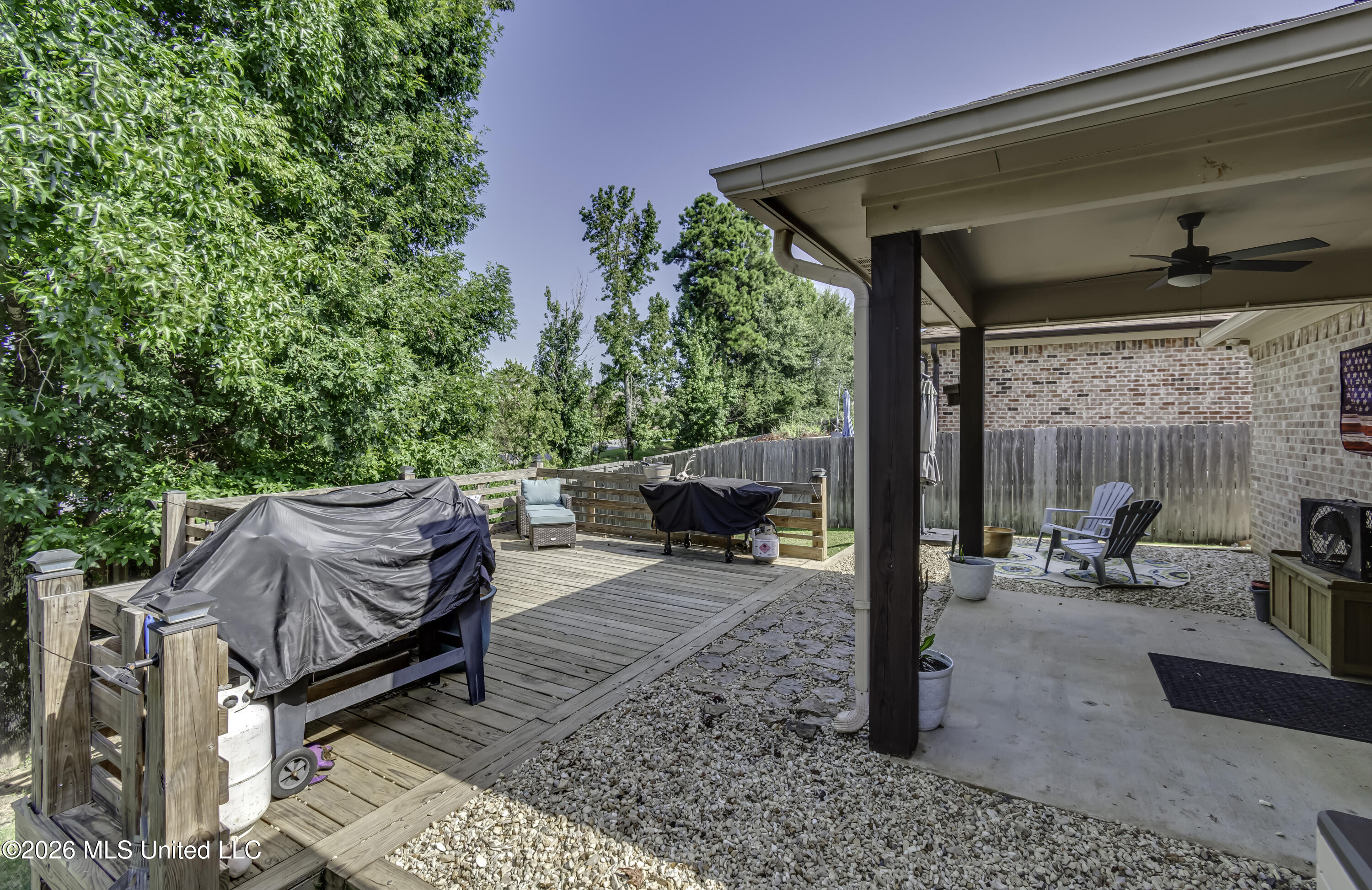 244 Greenfield Ridge Drive Property Photo 41