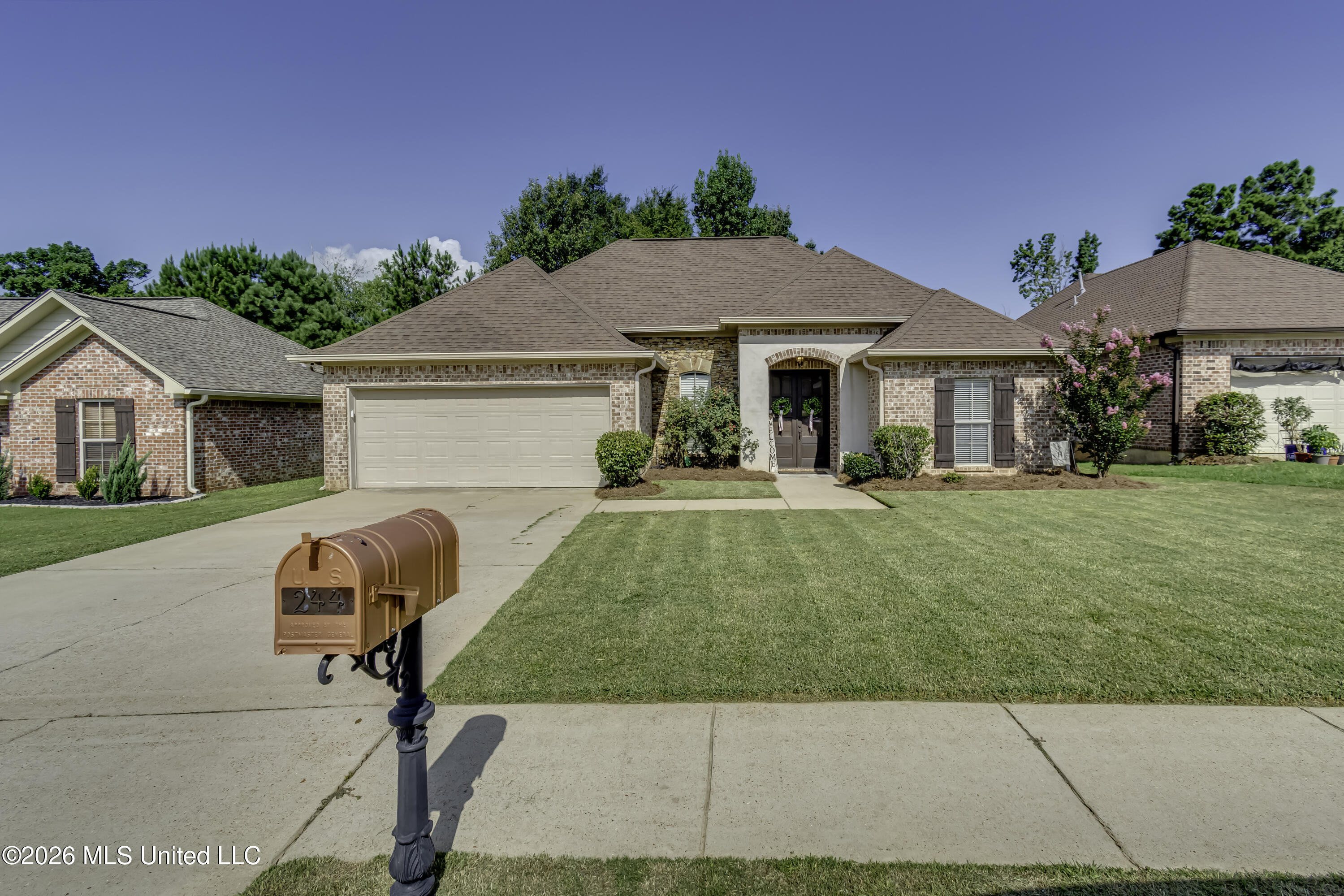 244 Greenfield Ridge Drive Property Photo 49