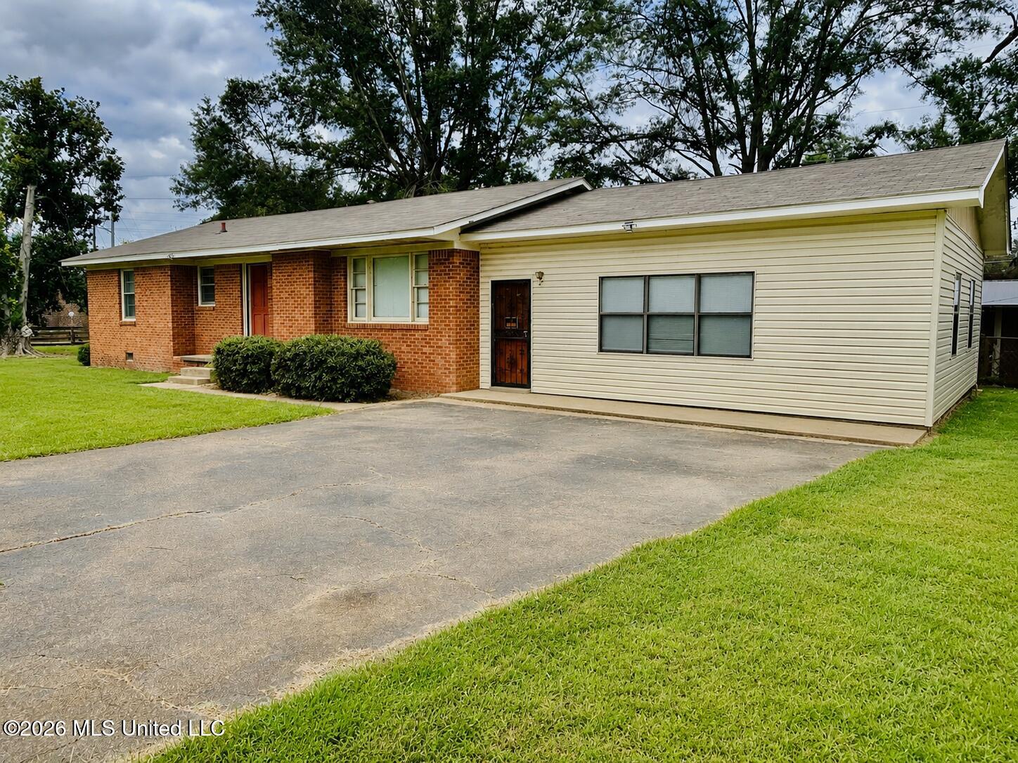 14081 Browning Road 520 Property Photo 1