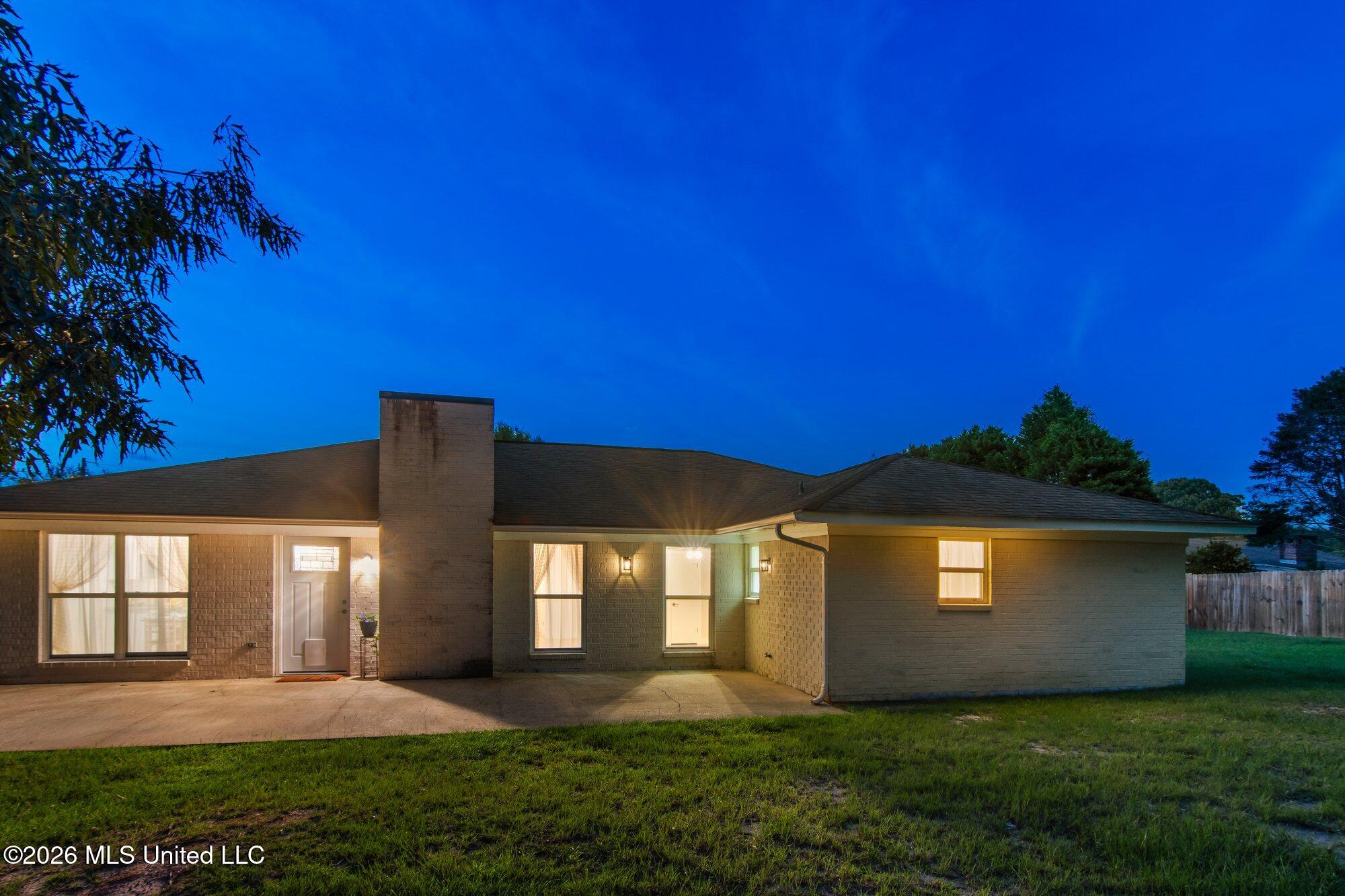 8715 Pine Ridge Boulevard Property Photo 18