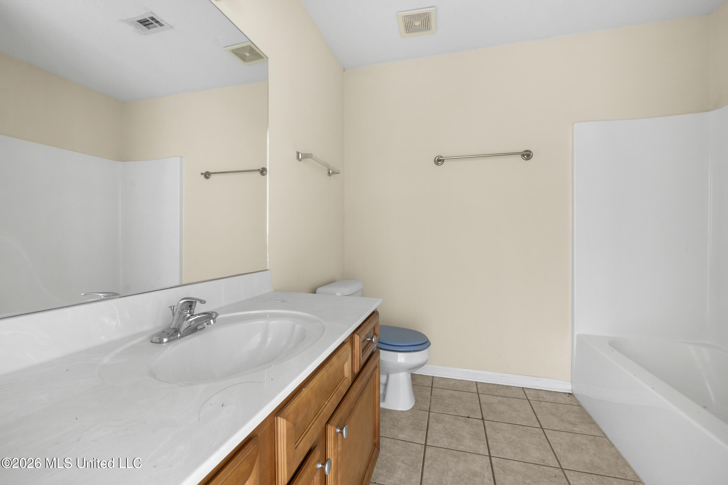1459 N Red Banks Road Property Photo 16