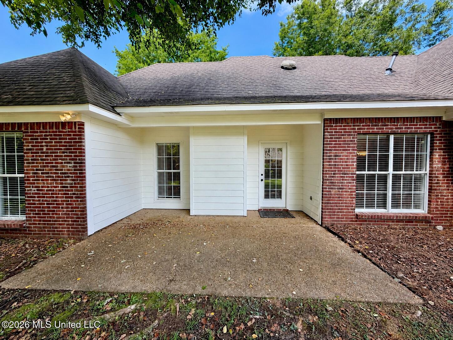 101 Stonebridge Lane Property Photo 39