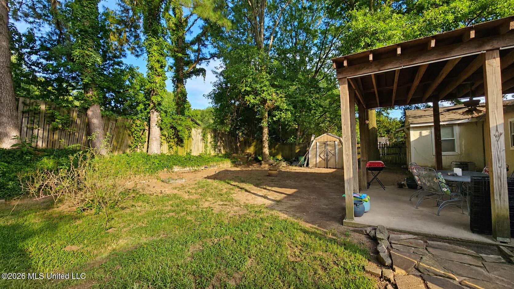 8312 Greenbrook Parkway Property Photo 18