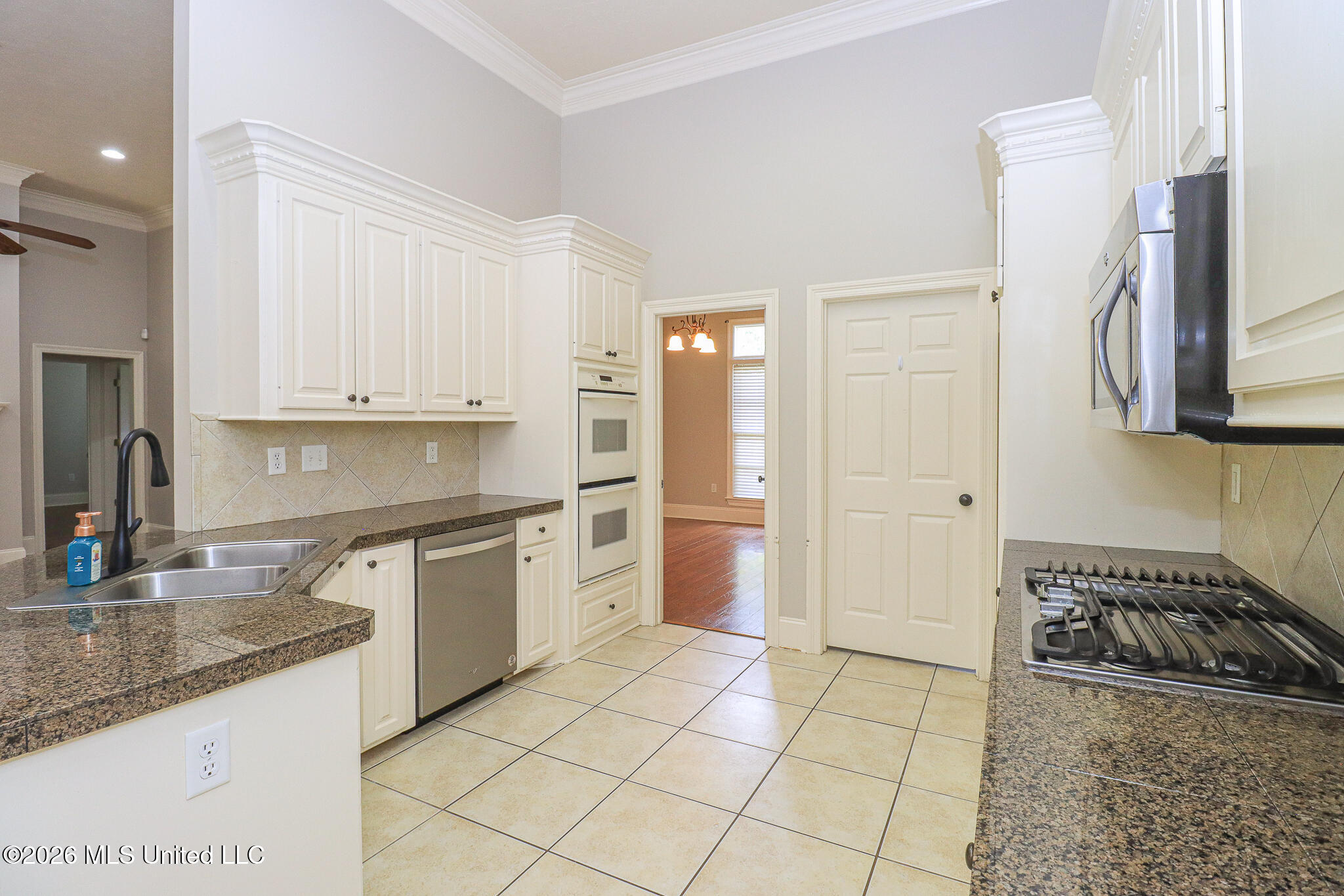 347 Indian Gate Circle Property Photo 15
