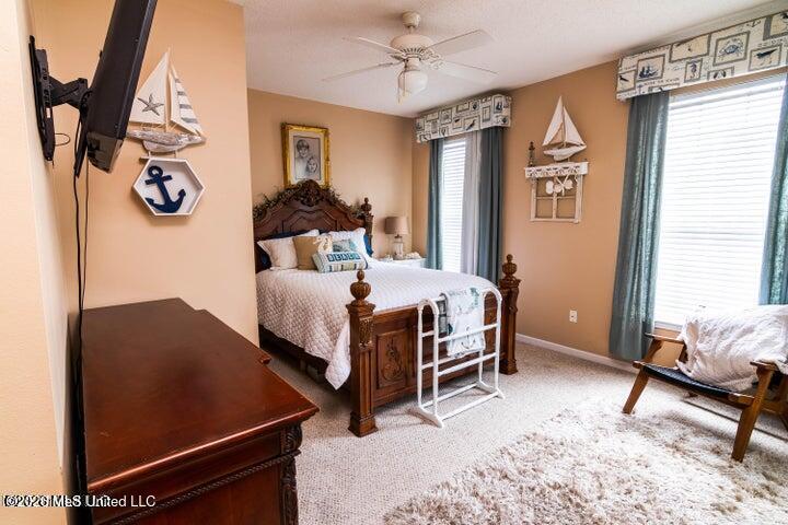 2252 Beach Drive Property Photo 17