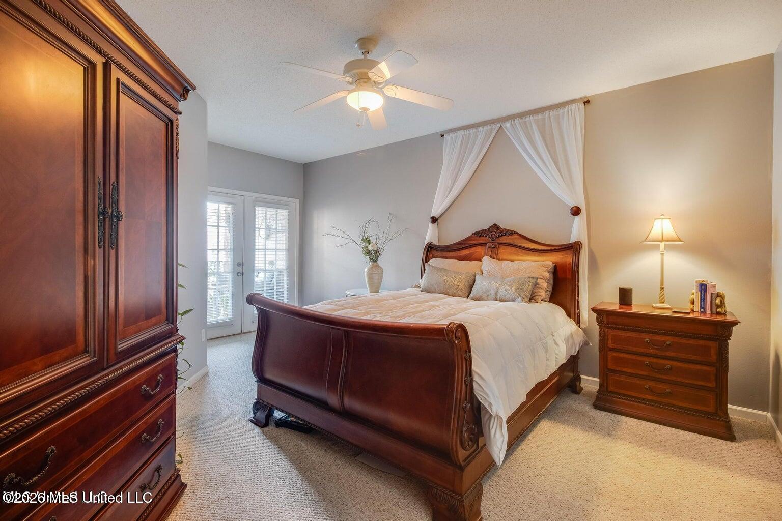 2252 Beach Drive Property Photo 21