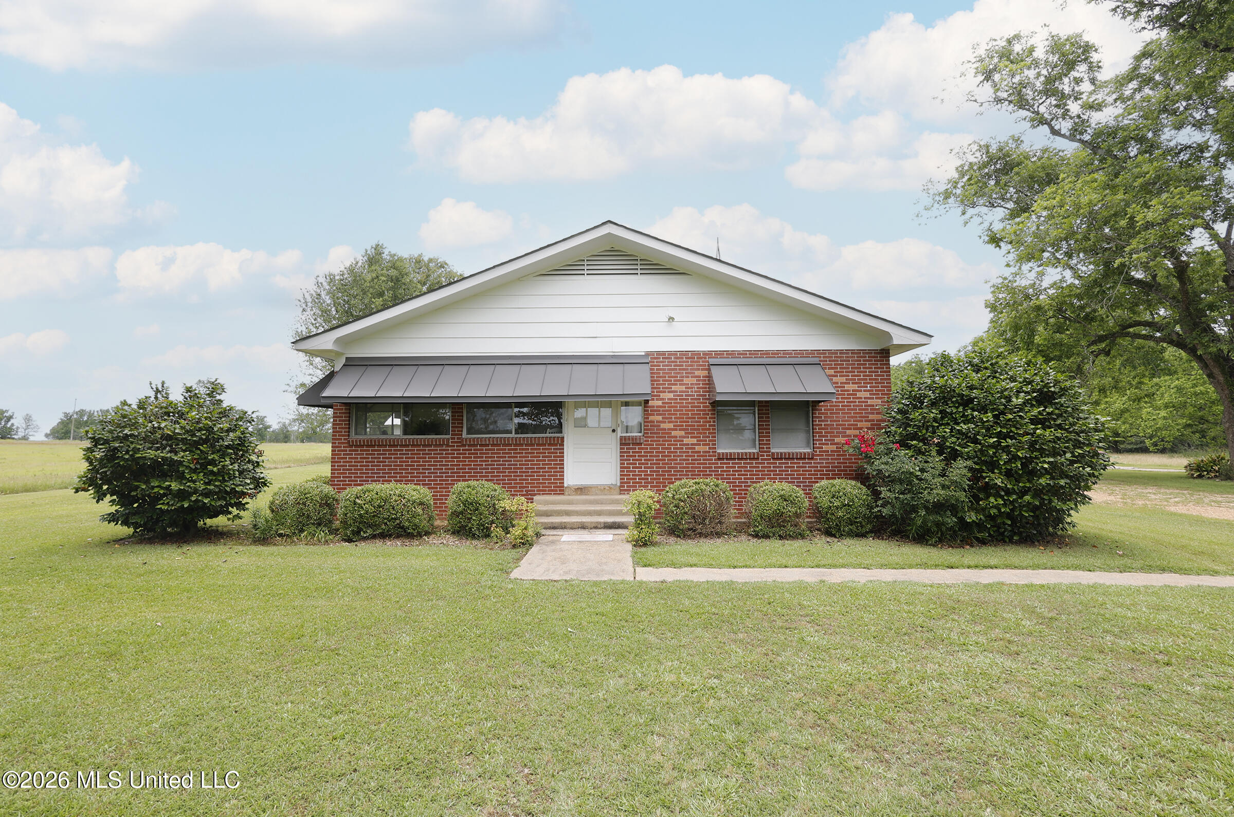 7037 Lilly Road Property Photo 1
