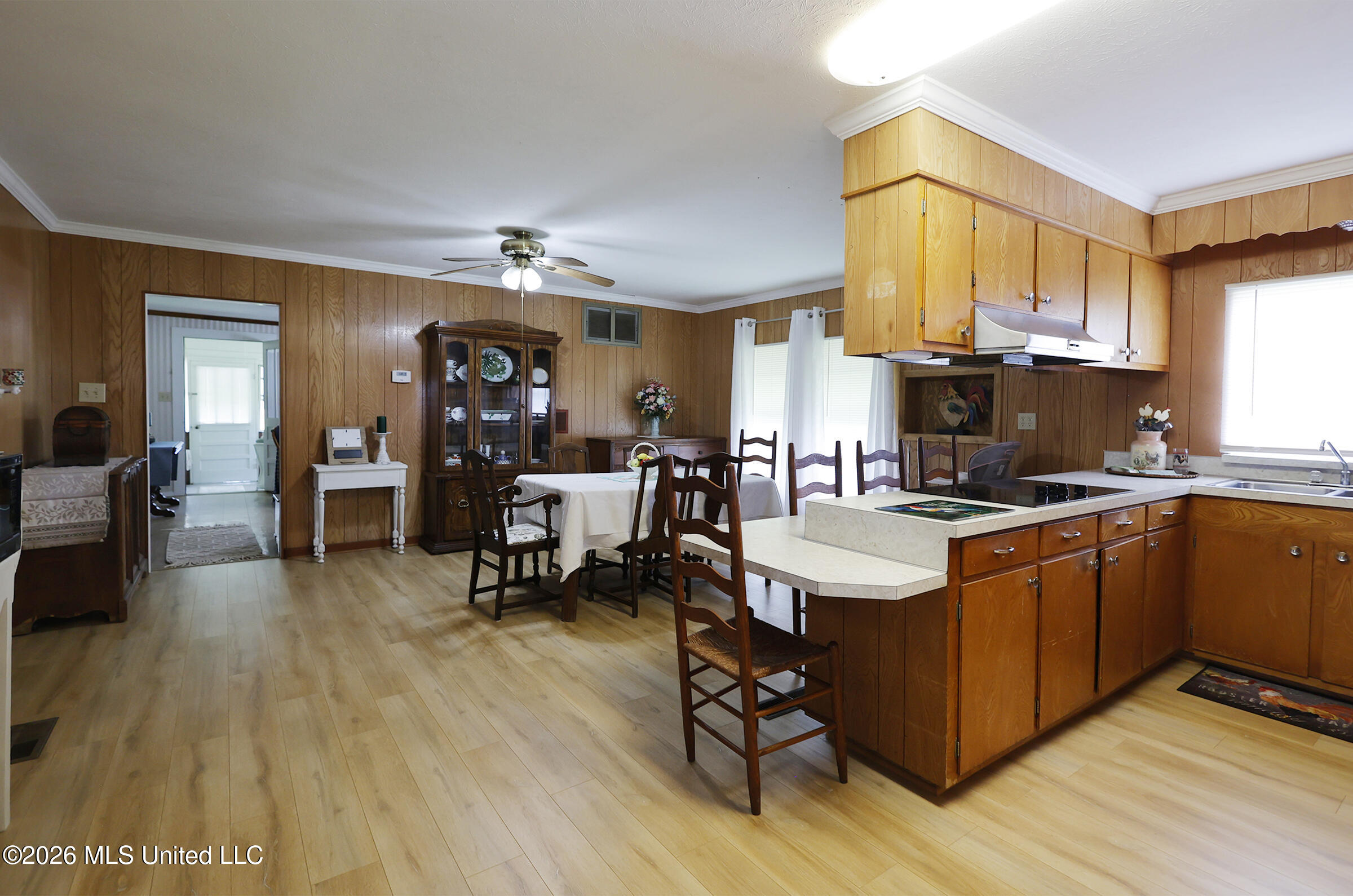 7037 Lilly Road Property Photo 3