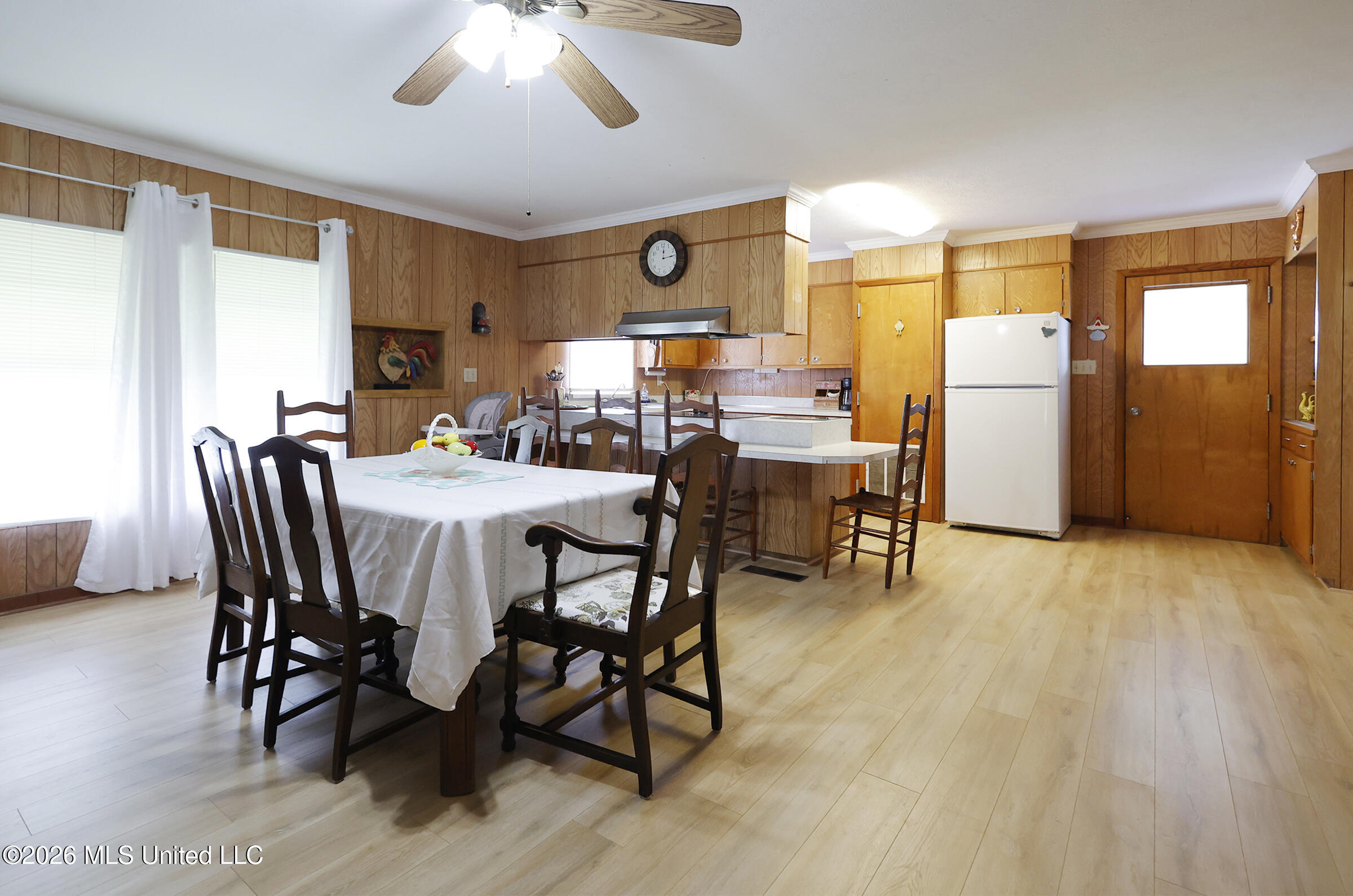 7037 Lilly Road Property Photo 4