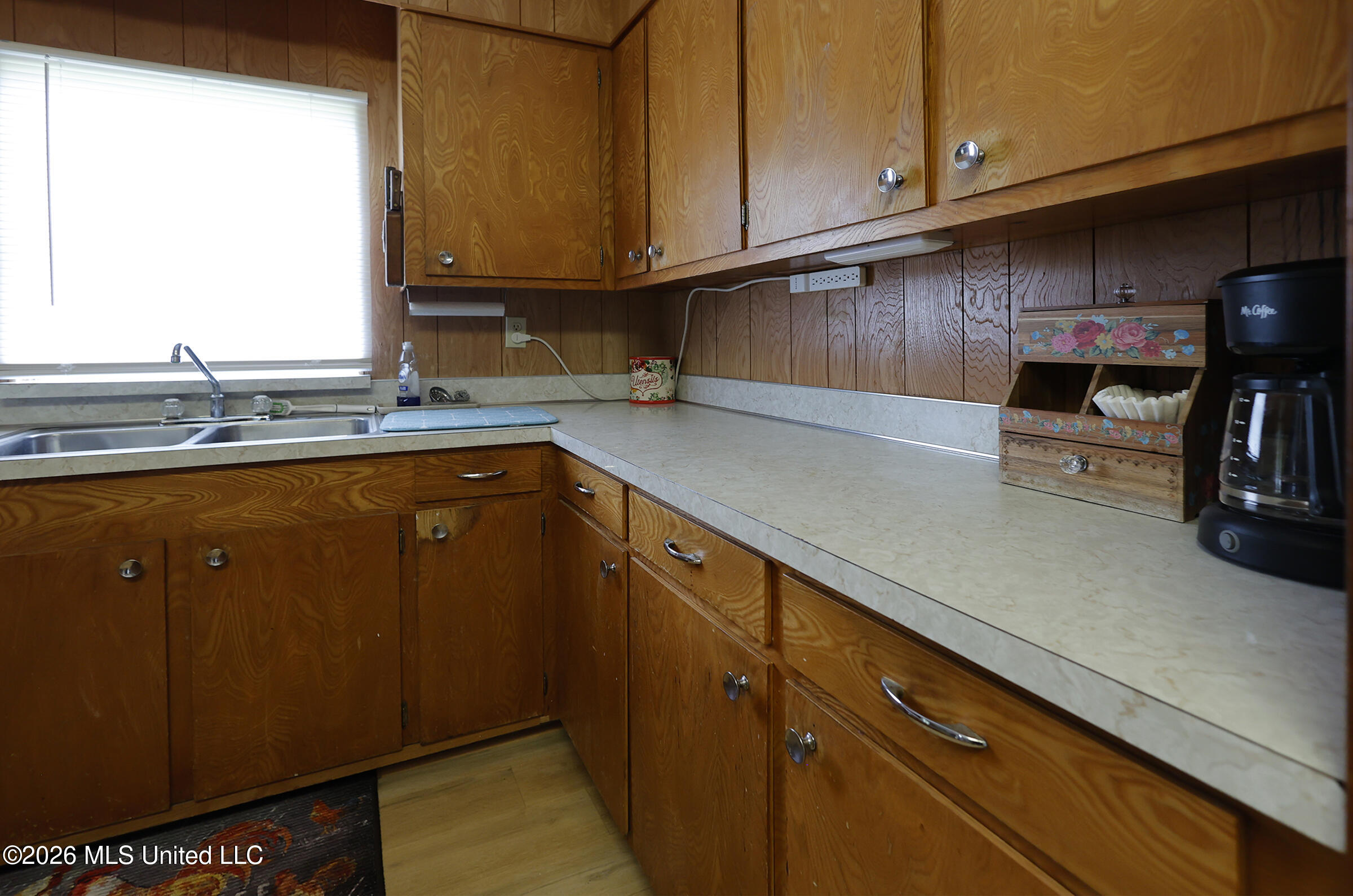 7037 Lilly Road Property Photo 7