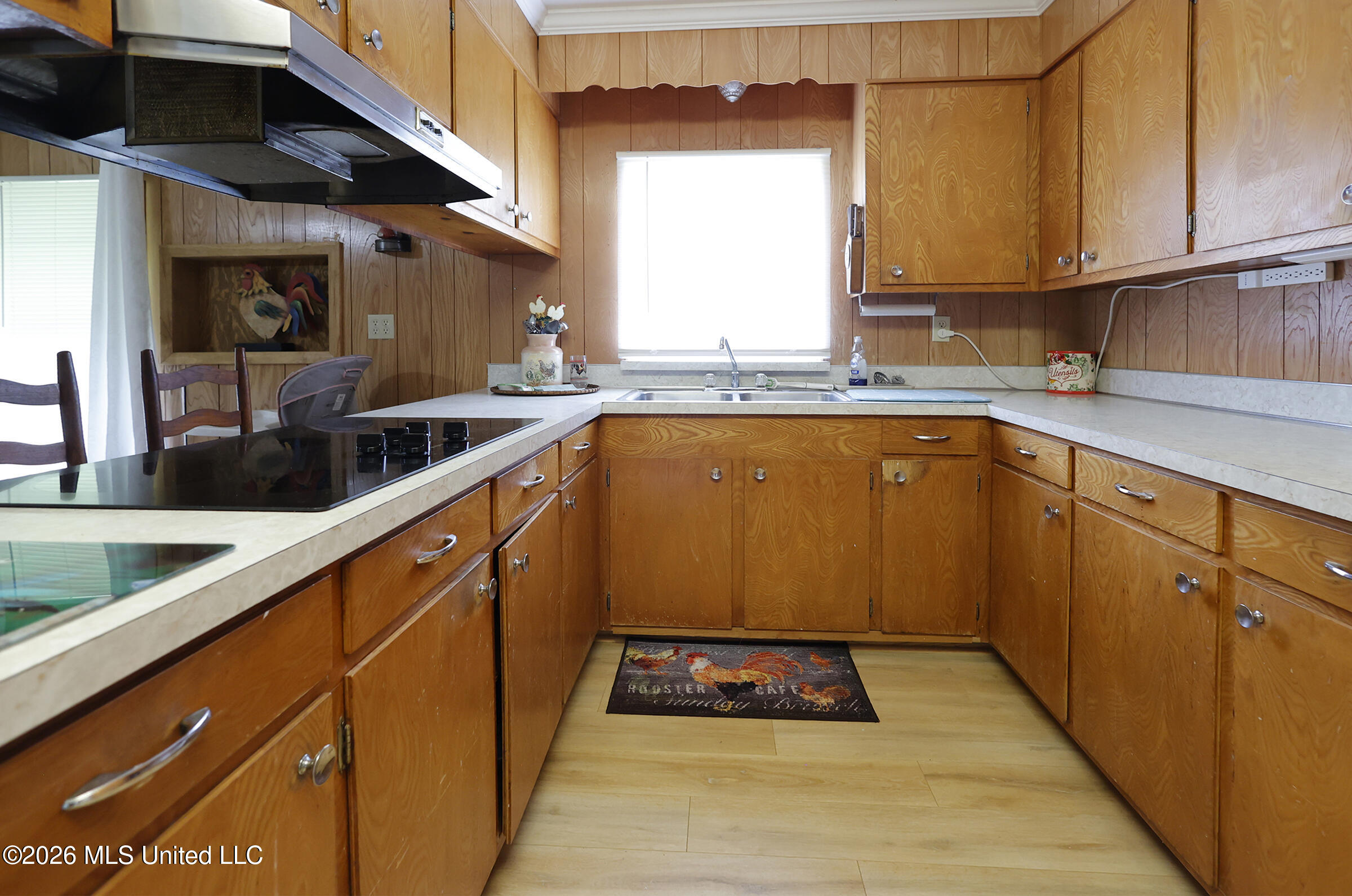 7037 Lilly Road Property Photo 8