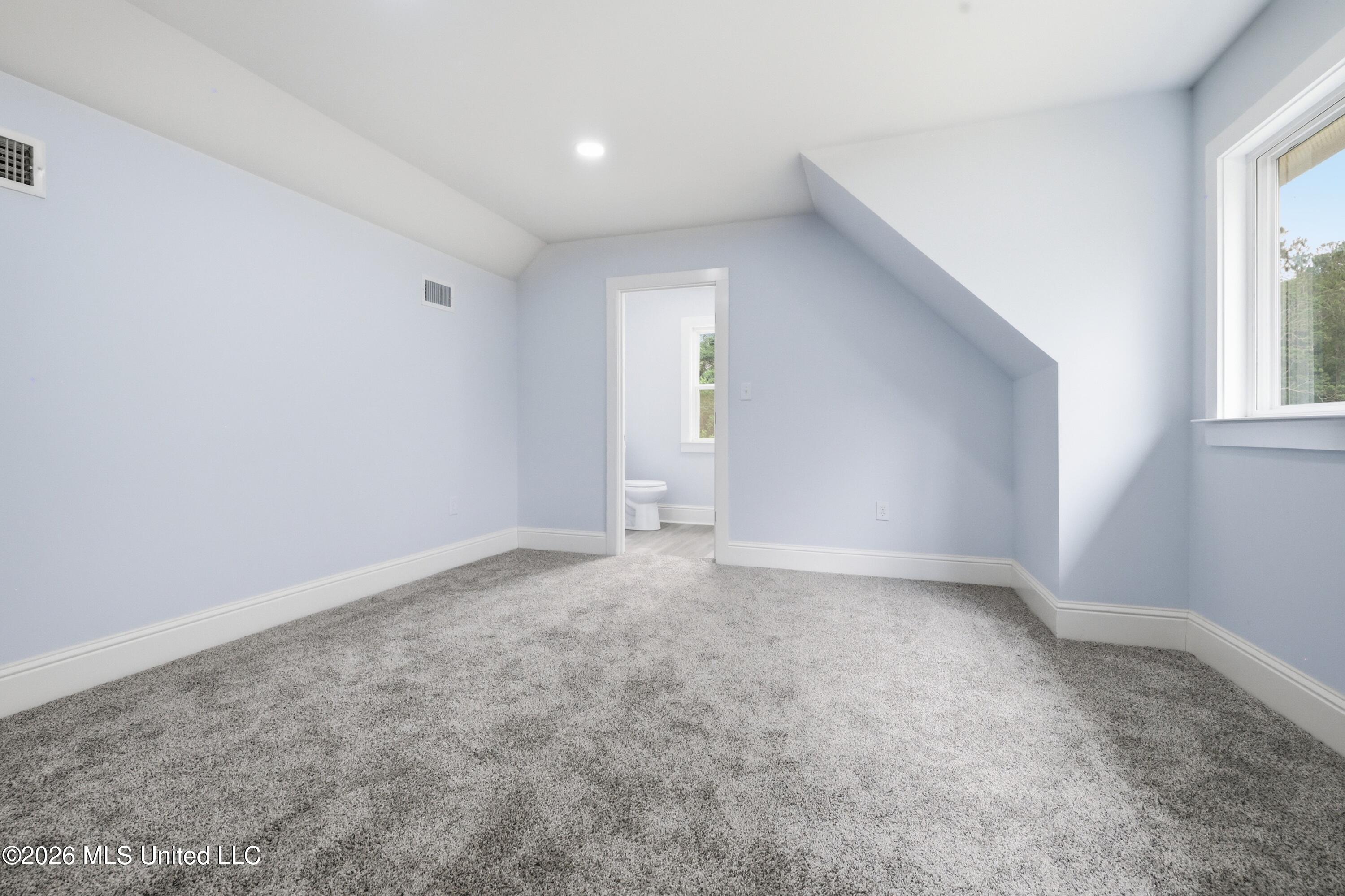 6850 Humphrey Road Property Photo 30
