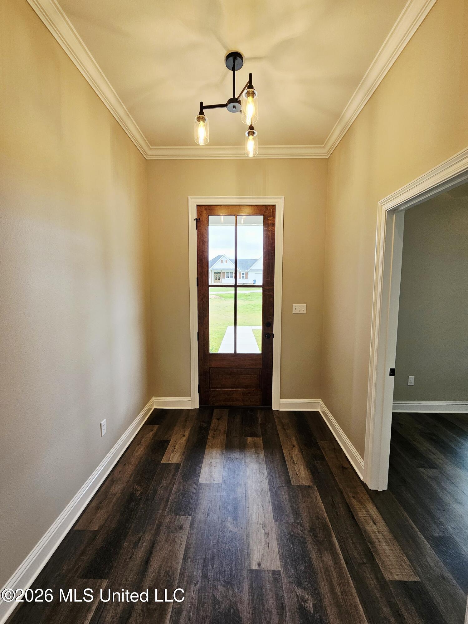 47 Knoll Creek Drive Property Photo 3