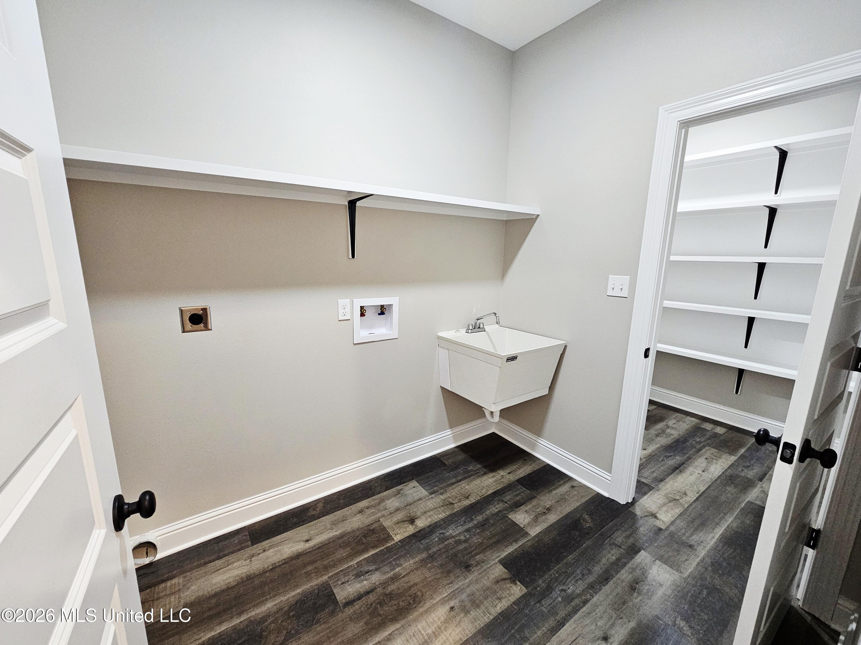 47 Knoll Creek Drive Property Photo 27
