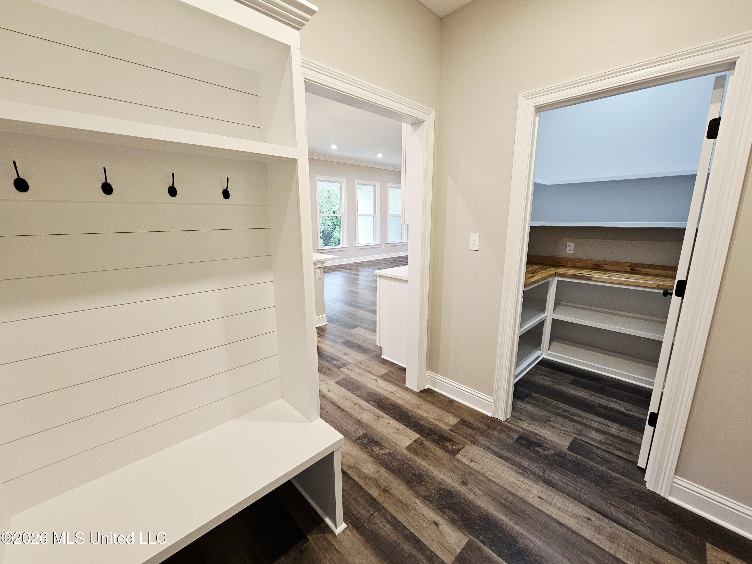 47 Knoll Creek Drive Property Photo 29
