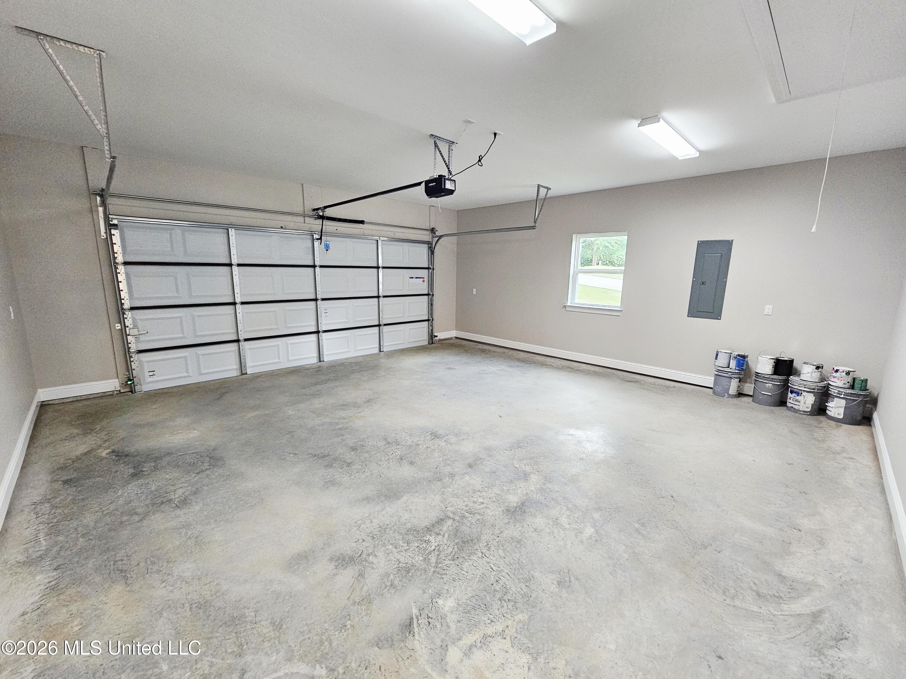 47 Knoll Creek Drive Property Photo 37