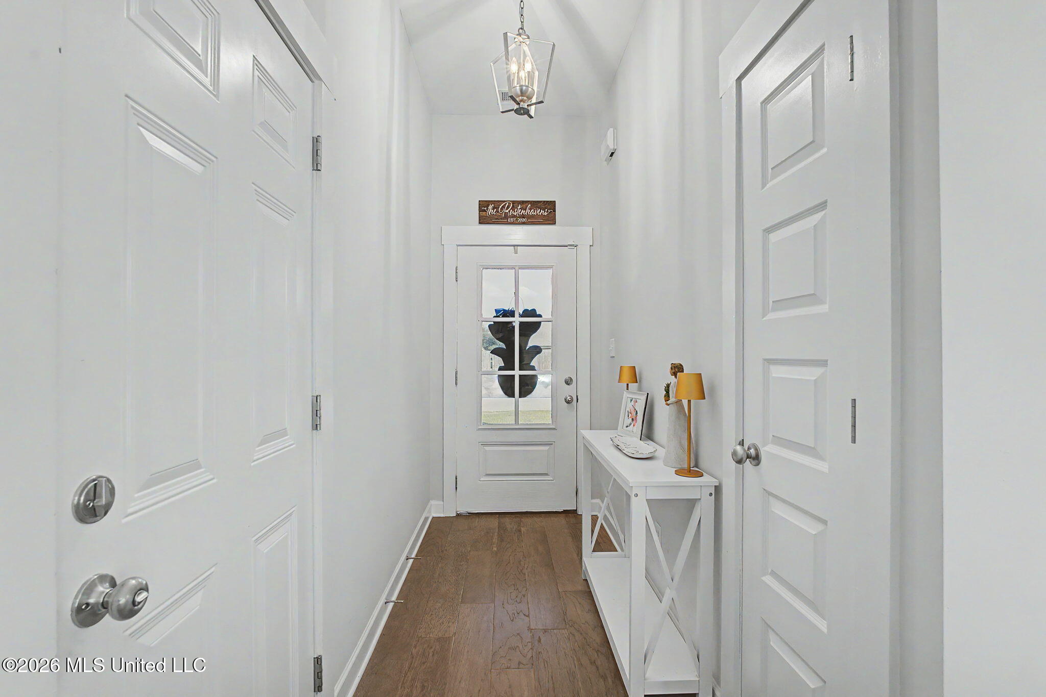 3041 Bryant Street Property Photo 4