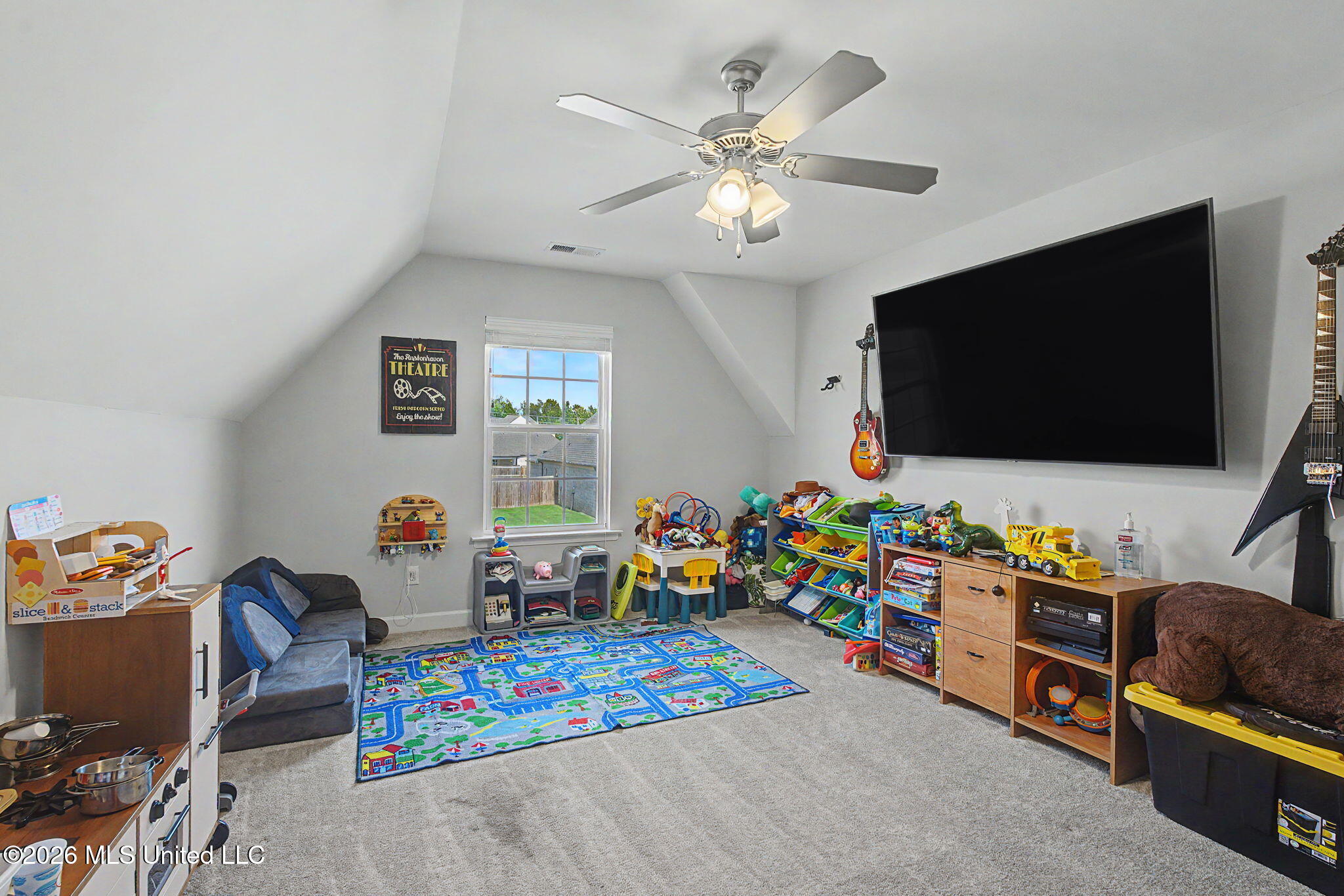 3041 Bryant Street Property Photo 27