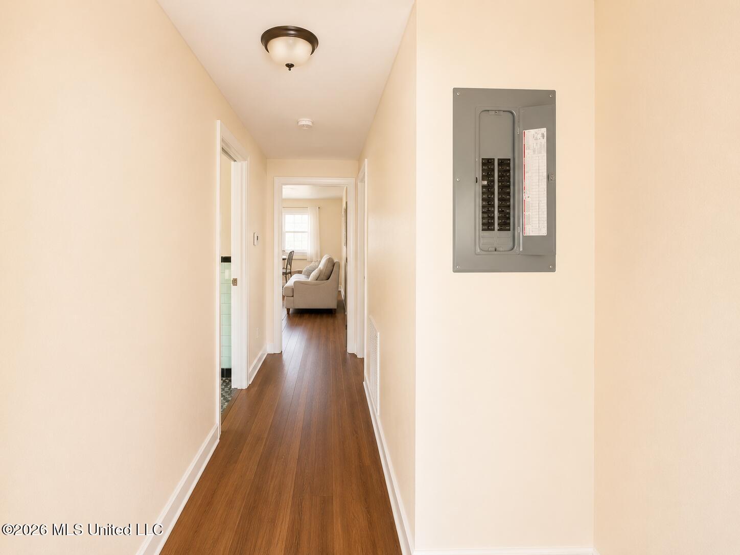 401 Carpenter Street Property Photo 20