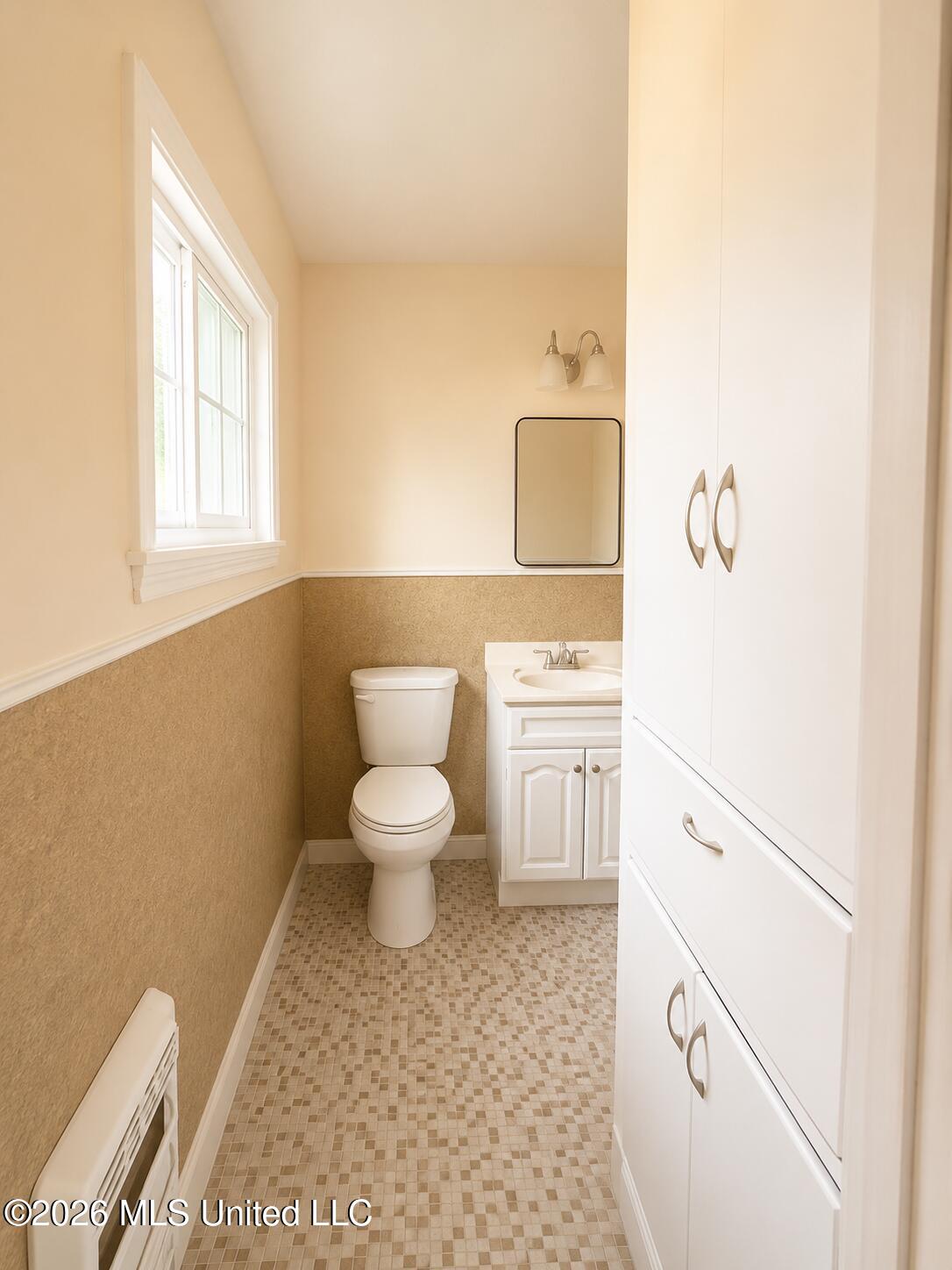 401 Carpenter Street Property Photo 26