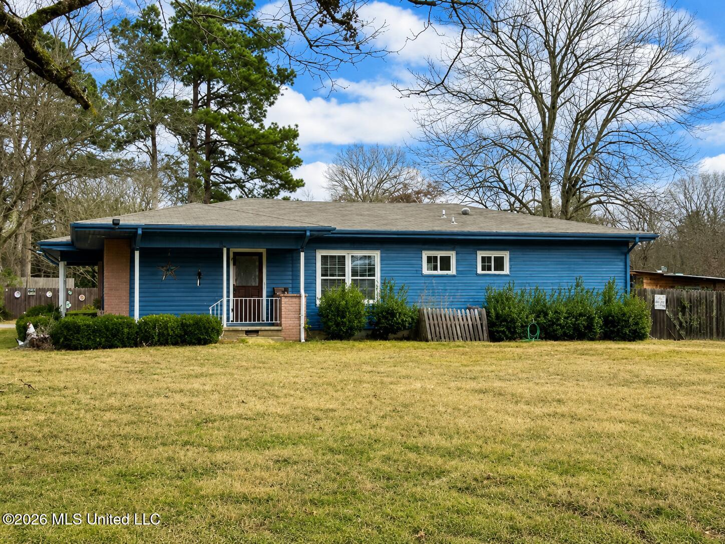 401 Carpenter Street Property Photo 34
