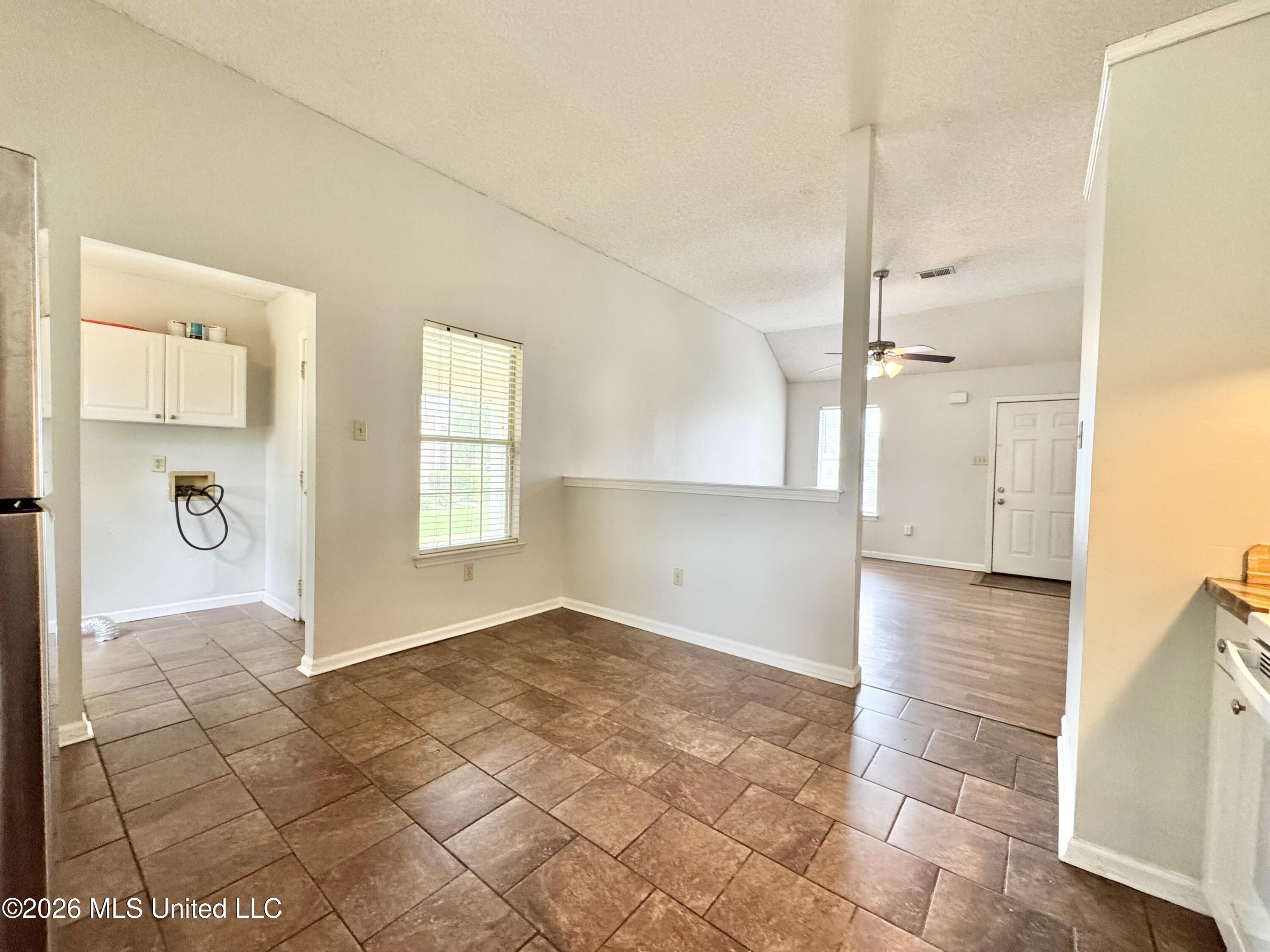 6549 Valerie Drive Property Photo 11