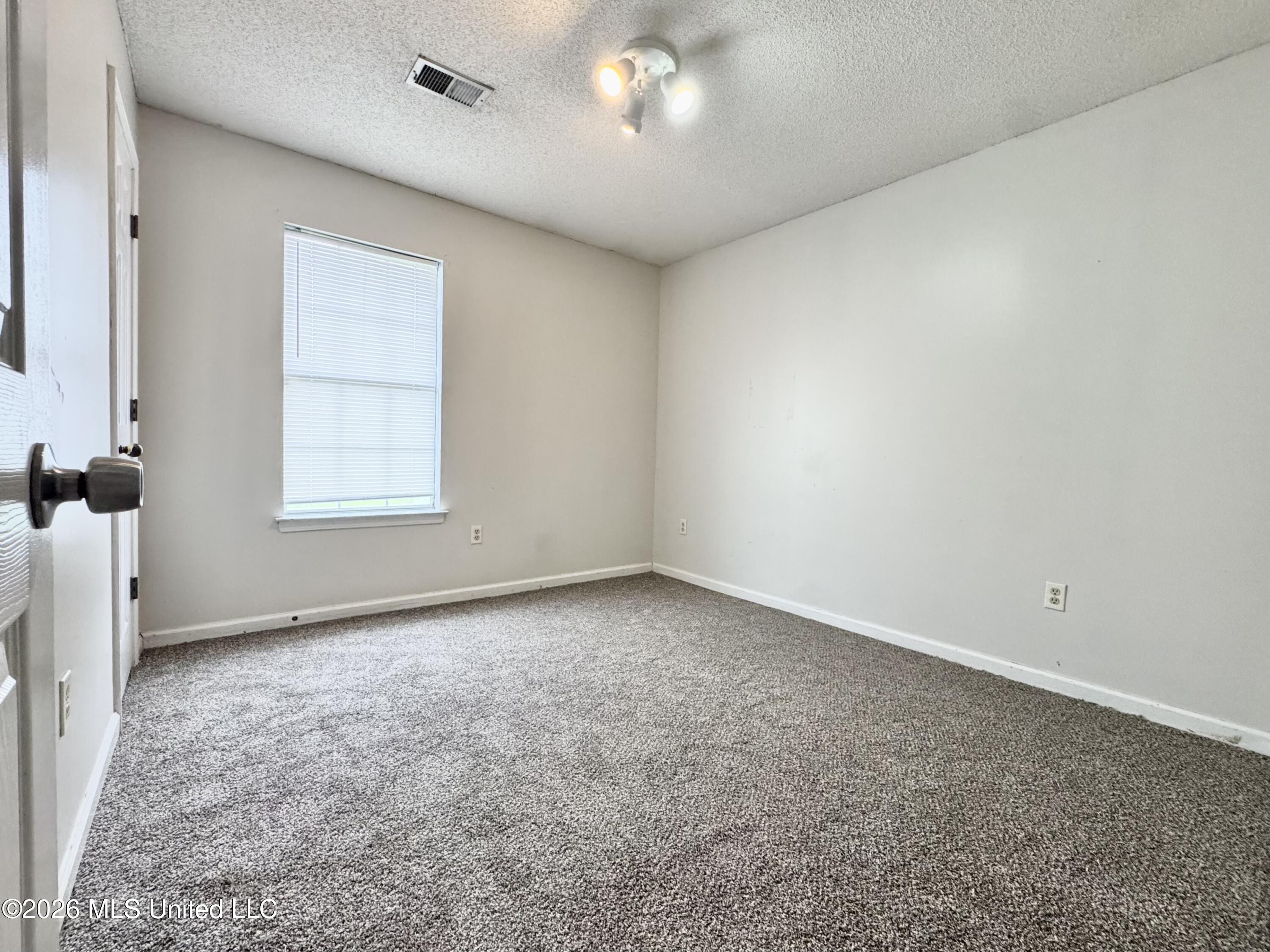 6549 Valerie Drive Property Photo 14