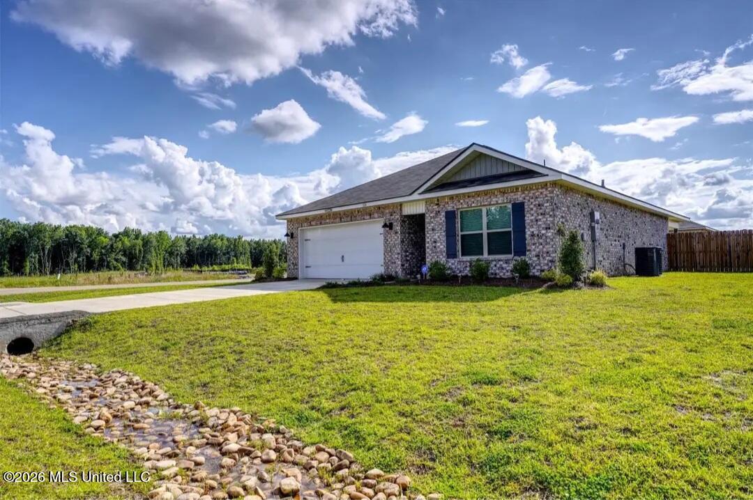 126 Cedar Ridge Boulevard Property Photo 1