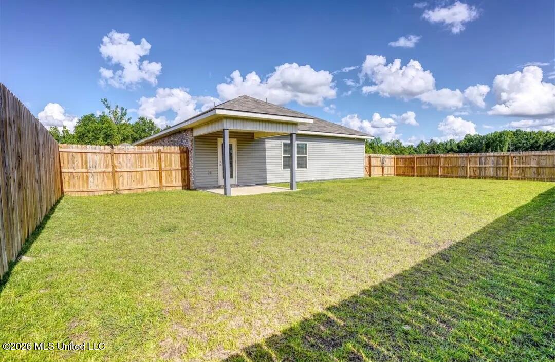 126 Cedar Ridge Boulevard Property Photo 2