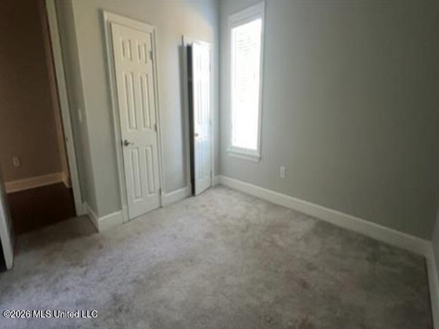 523 Heatherstone Court Property Photo 7