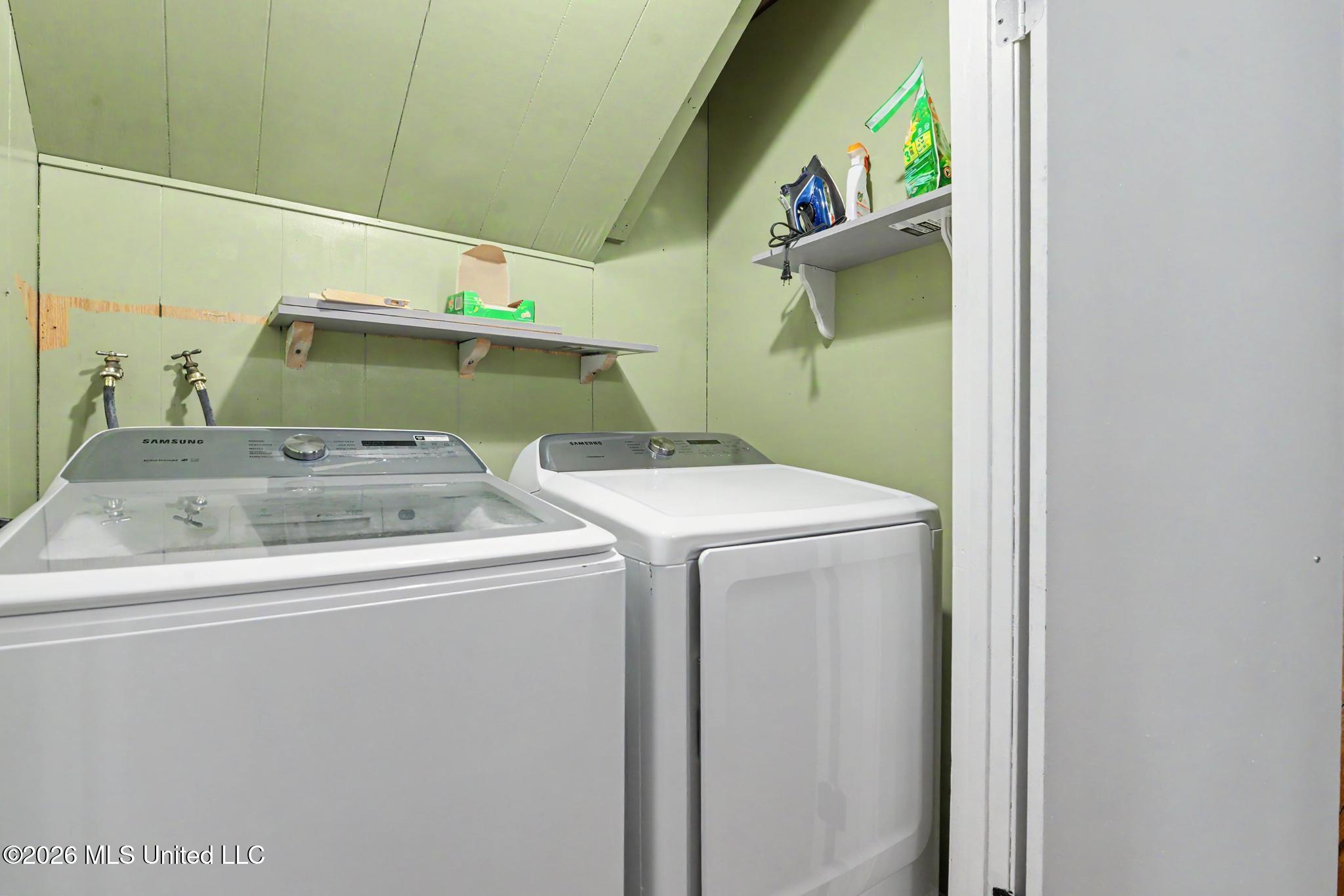 13196 Riverland Drive Property Photo 27