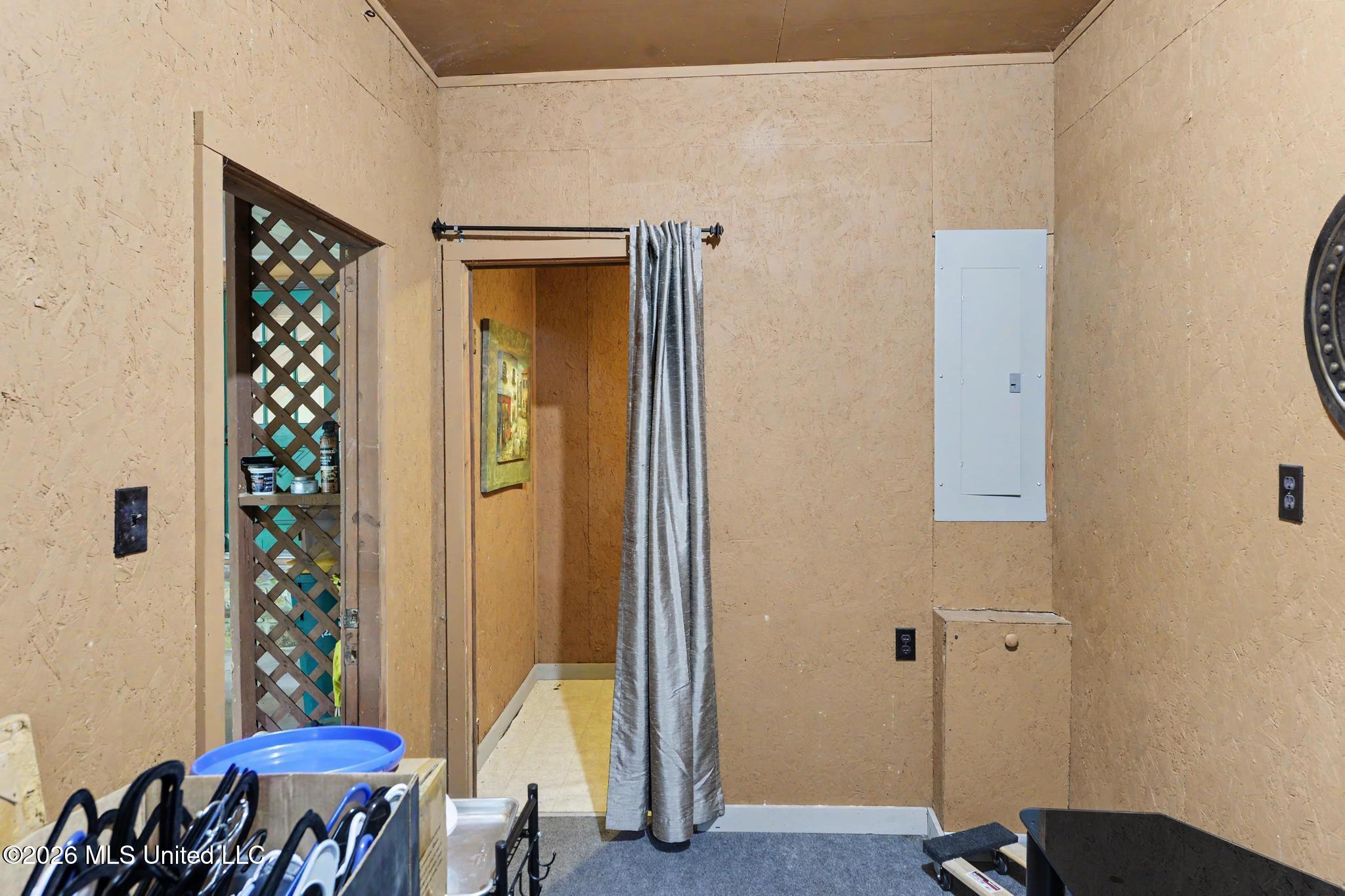 13196 Riverland Drive Property Photo 28