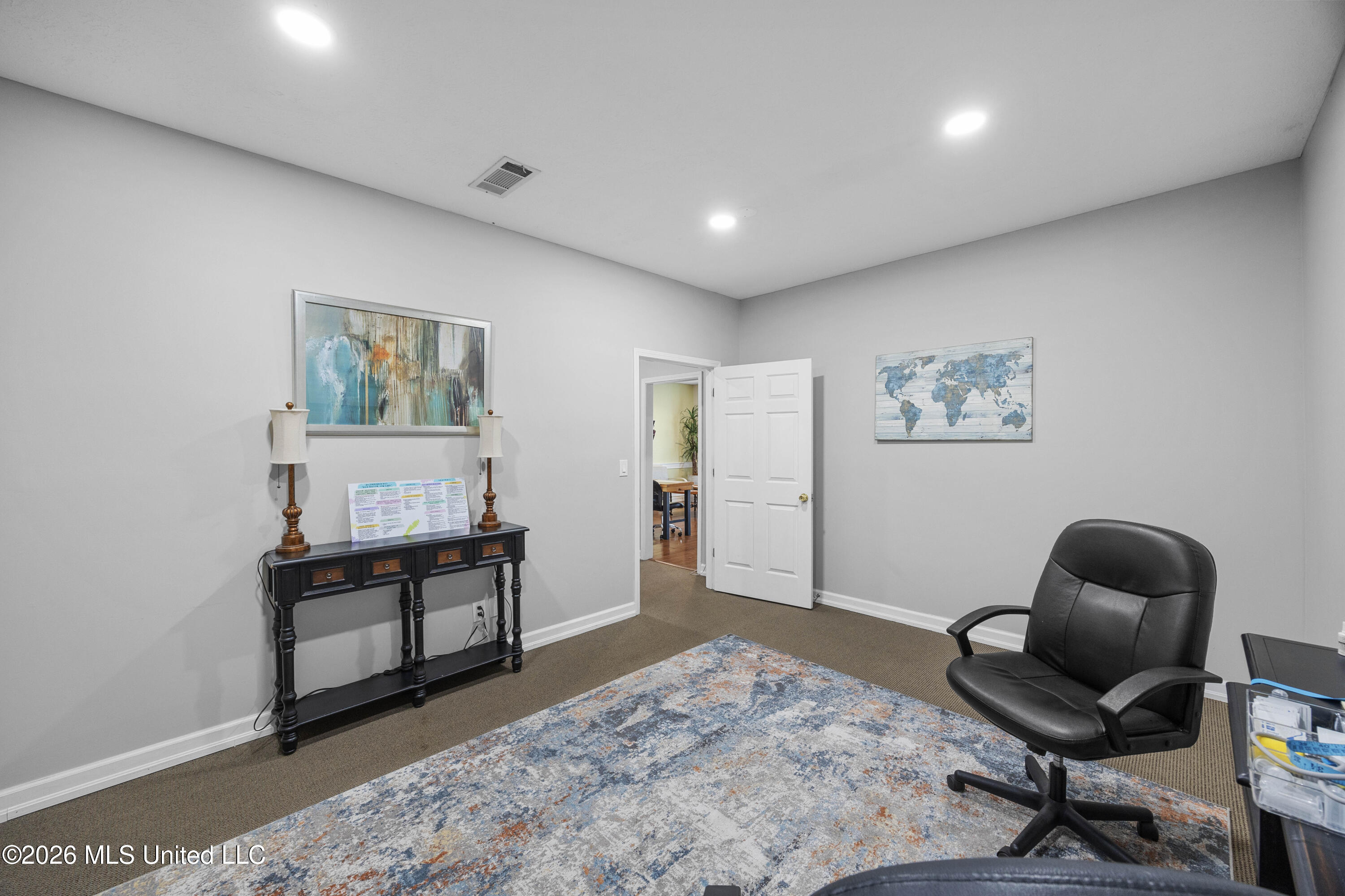 401 Cross Park Drive Property Photo 16