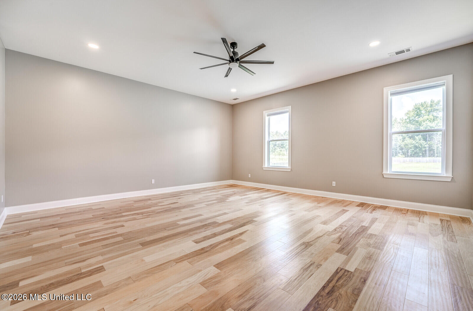 9 Davis Road Property Photo 20