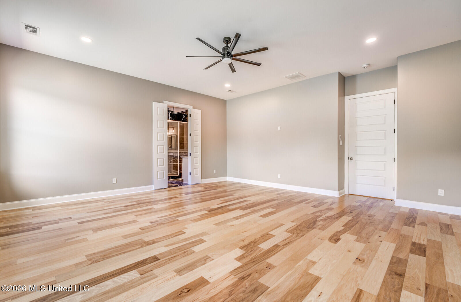 9 Davis Road Property Photo 21