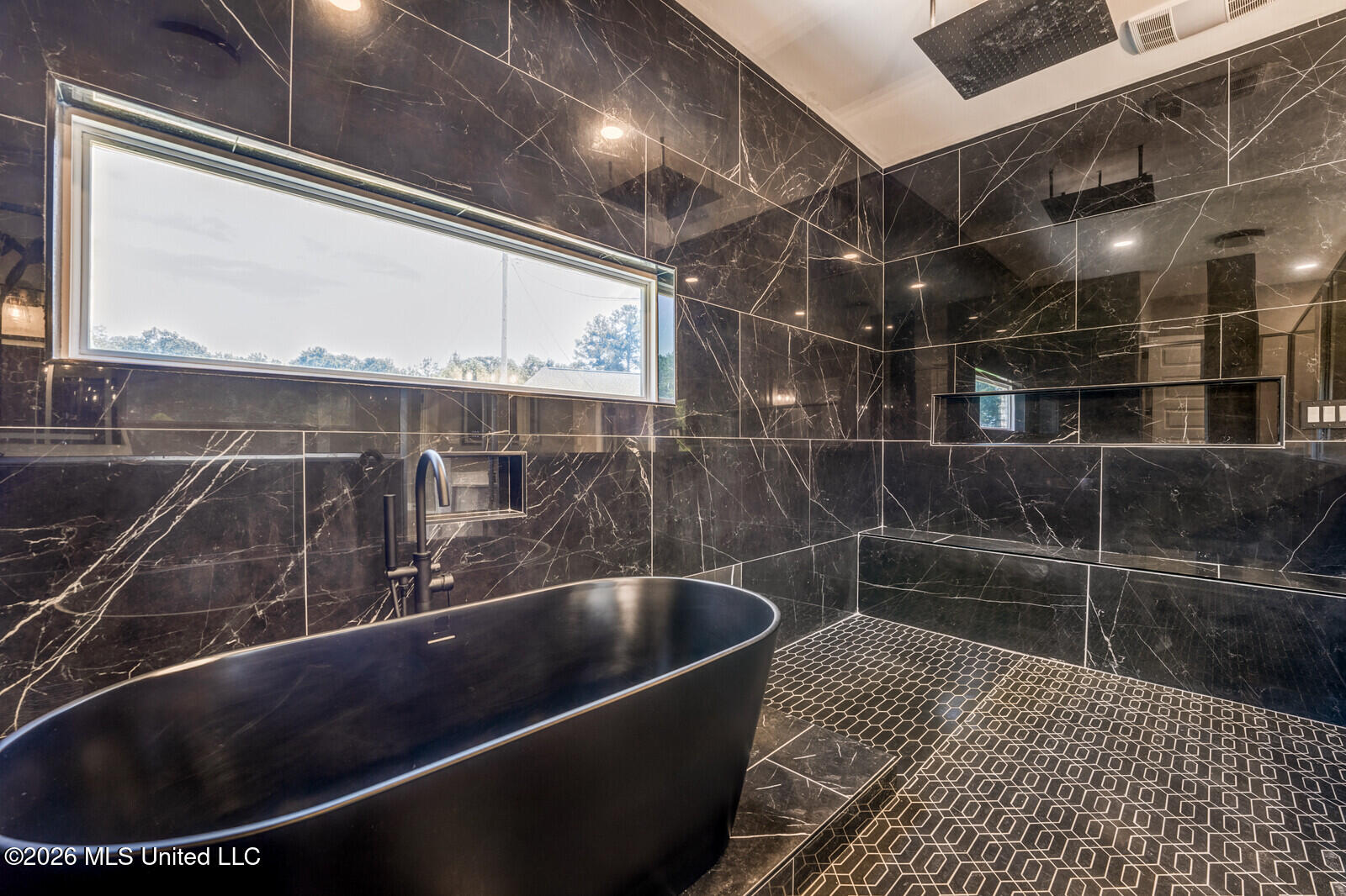 9 Davis Road Property Photo 26